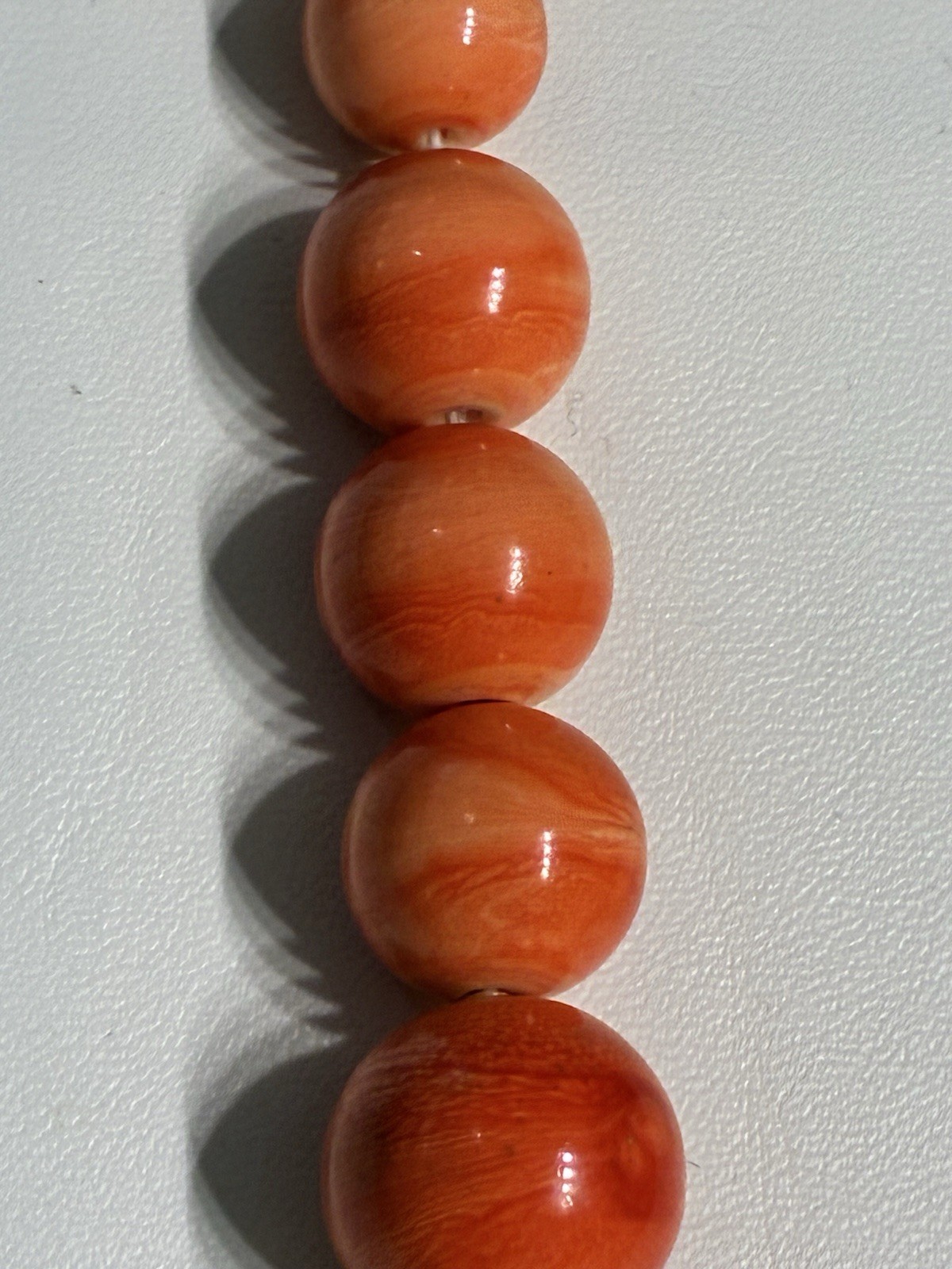 VTG ESTATE NATURAL SALMON CORAL GRADUATED BEAD NECKLACE 41g