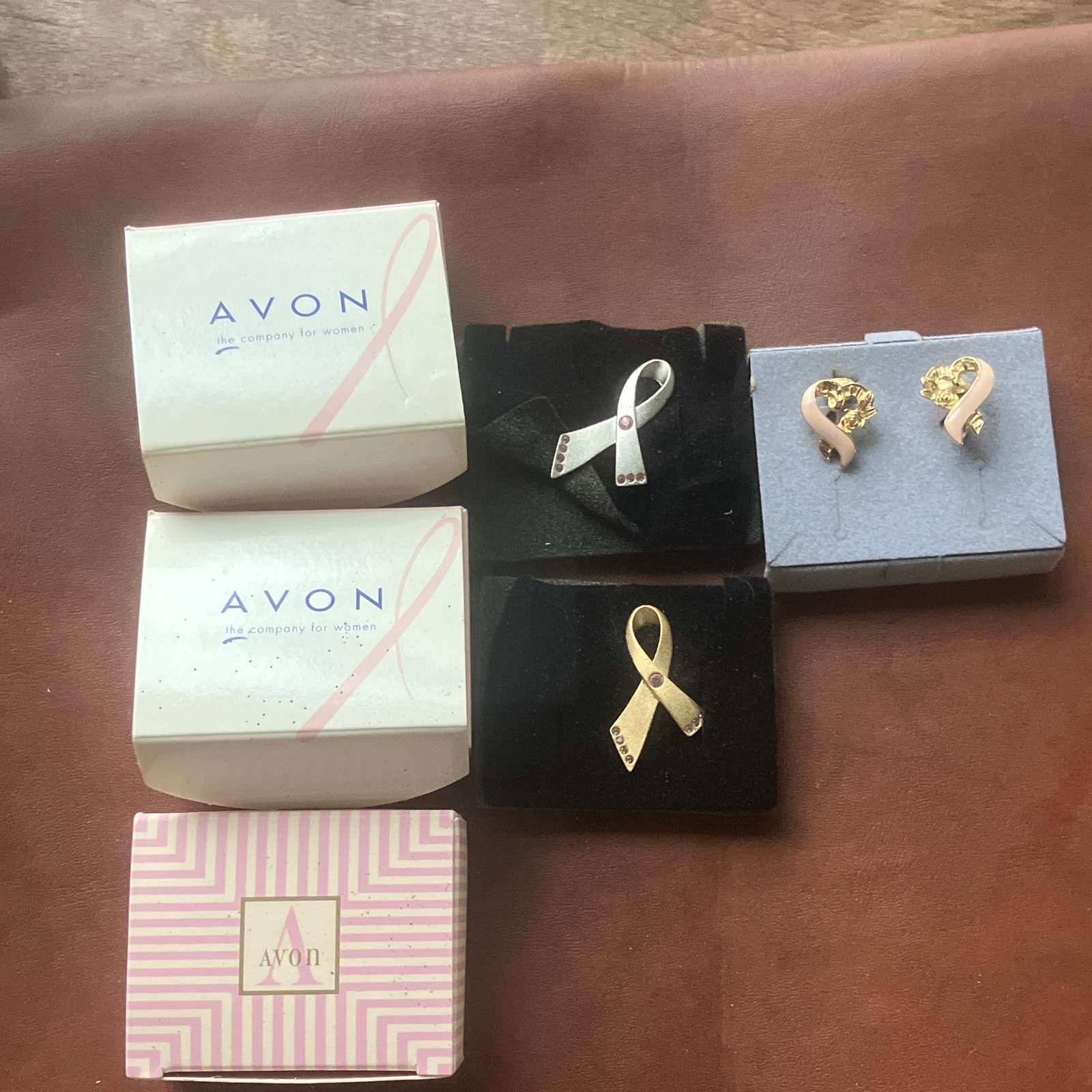 Avon 3pc Ribbon Awareness Lot: 2 Pins/Brooches + Clip-On Earrings, Rhinestone