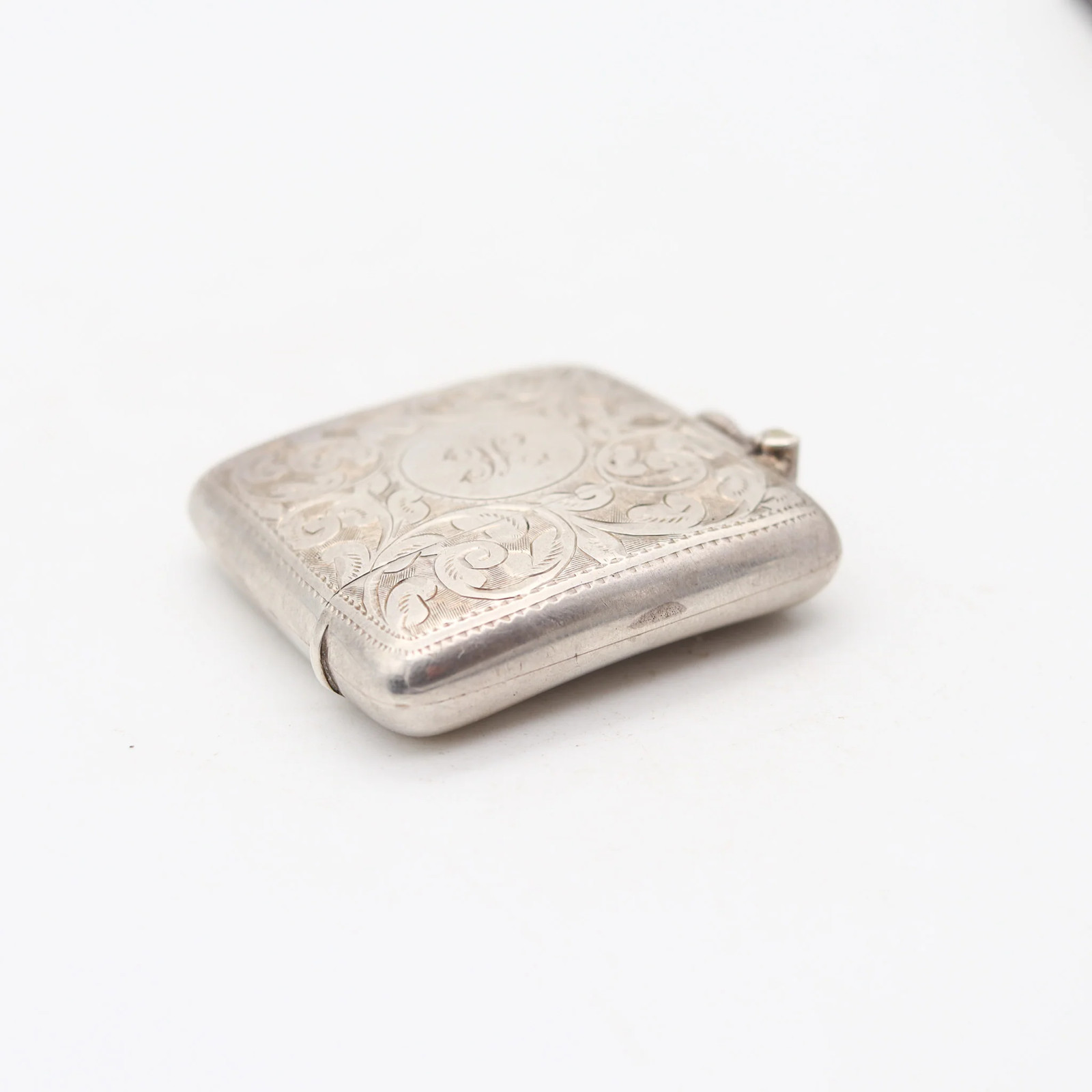 JAMES DEAKIN & SONS 1911 Chester Curved Vesta Matches Box In .925 Sterling