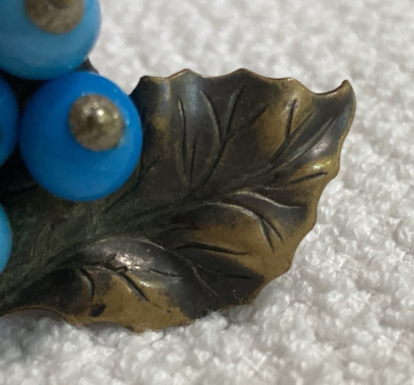 Early Miriam Haskel Unsigned Layered Maple Leafs/Wired On Glass Berries Pre 1947