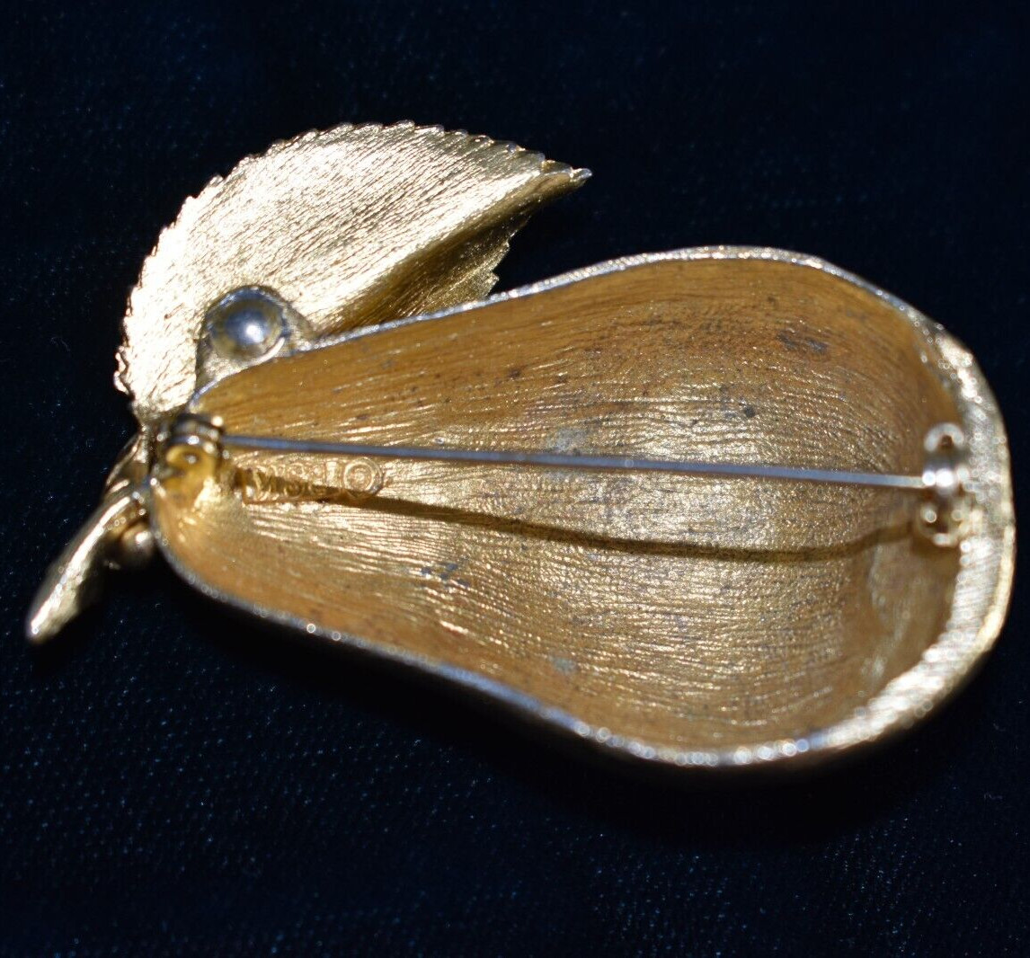 Vintage Brooch Pear Fruit Gold Tone B.S.K. Signed Florentine Finish 2.25″