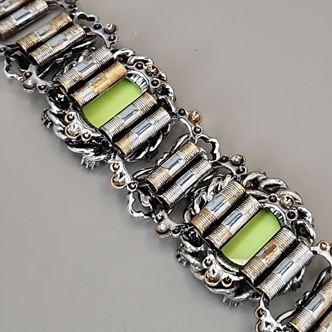 Vintage Bracelet Lime Green Round Bead Faux Pearl Silver Tone Book Chain 6″