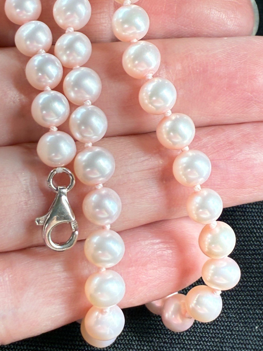 Vintage Pink Pearls Hand Knotted Sterling Silver Lobster Clasp 17″ Necklace