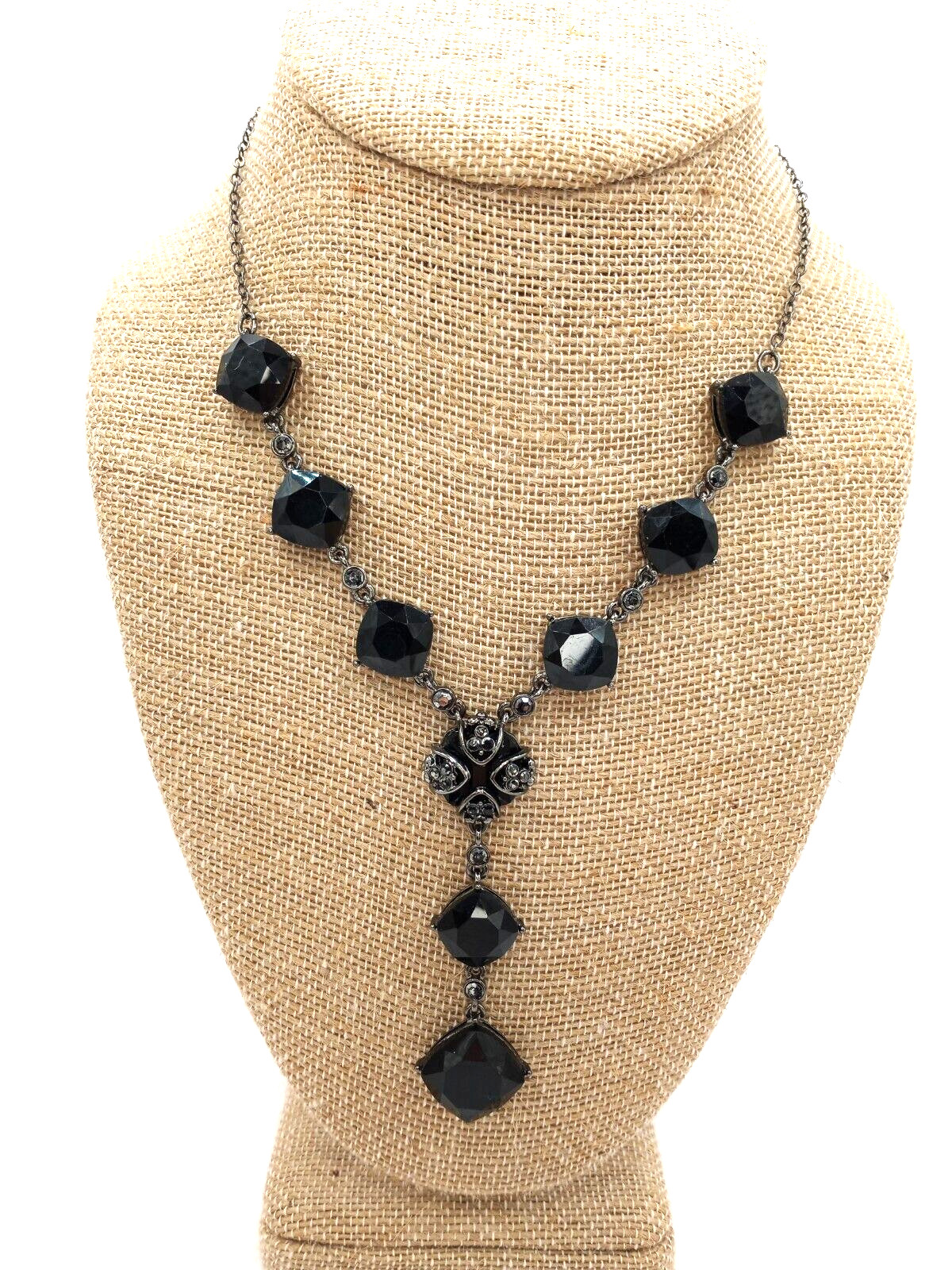 Beautiful Crown Trifari Black Acrylic Faceted Stone Y-Drop Necklace