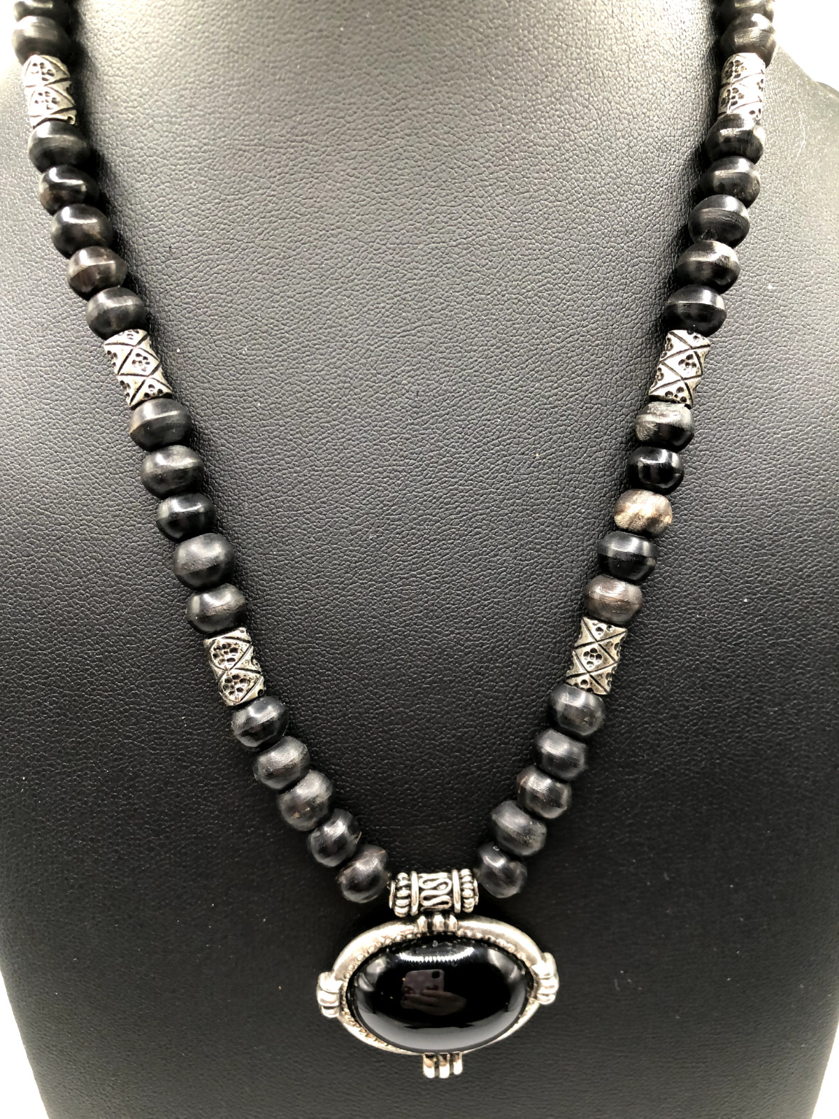 Vintage Black Beaded Necklace & Cabochon Pendant with Silver Tone Accents 20″