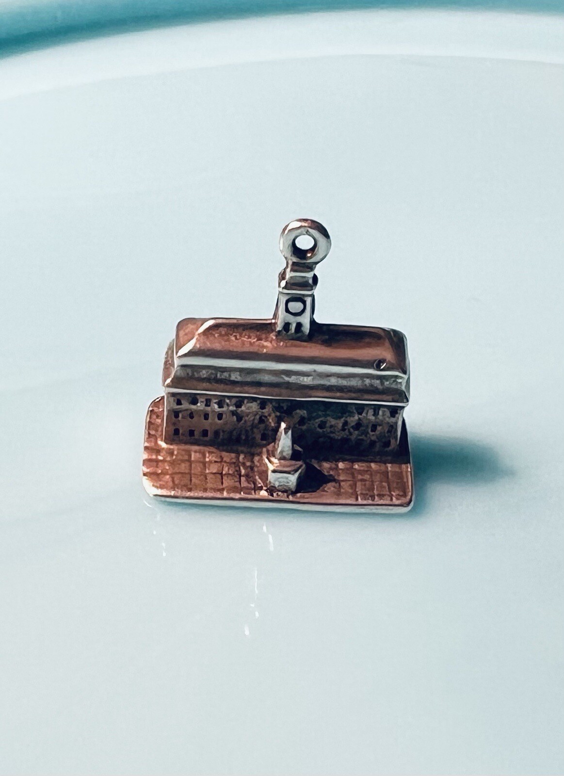 Amazing Vintage Sterling Silver Heidelberg Castle Souvenir Bracelet Charm 8.5g