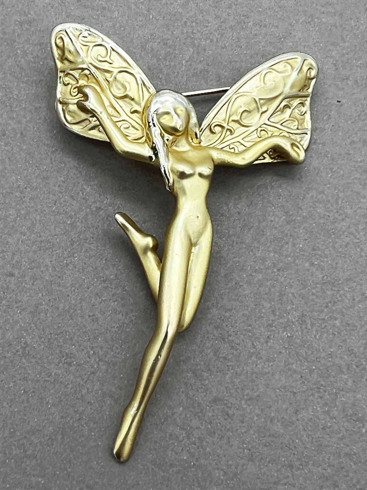 Vintage Fairy Brooch Matte Gold Tone Pixie Pin Whimsical Fantasy Jewelry