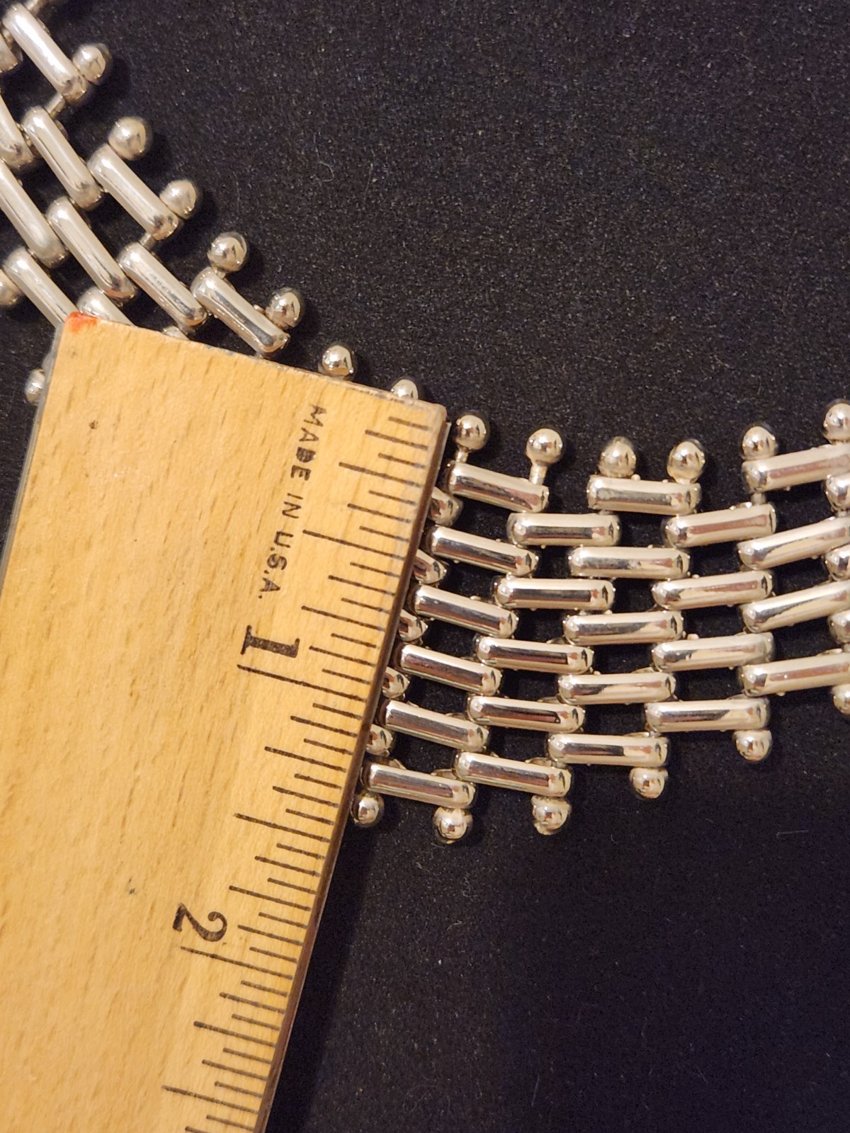 Brickwork Art Vintage 1980’s Silver Toned Bib Choker Expanding Mesh Necklace