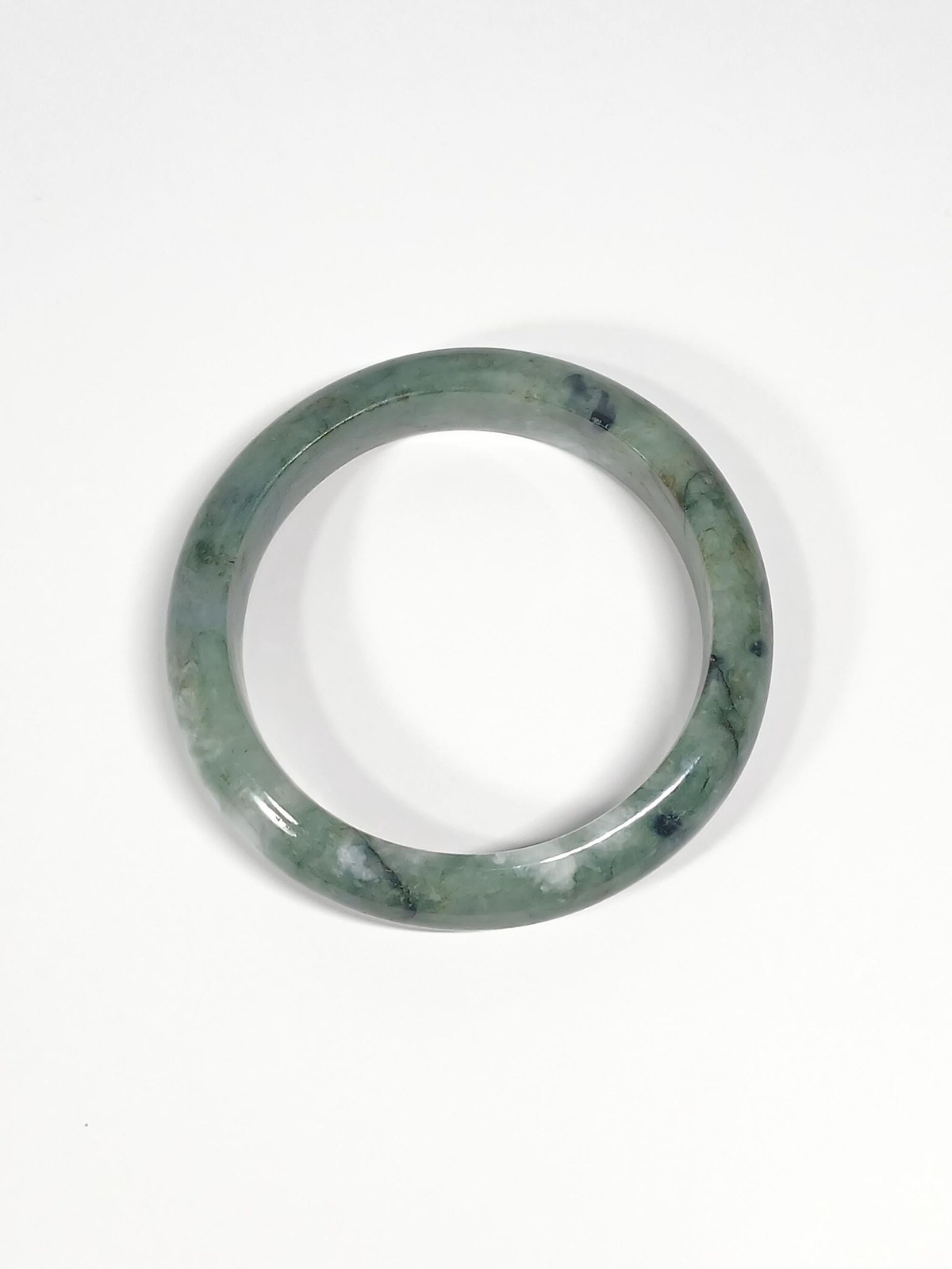 Emerald Vein Jadeite Bangle 67mm Deep Green Vivid Tone 105.8g