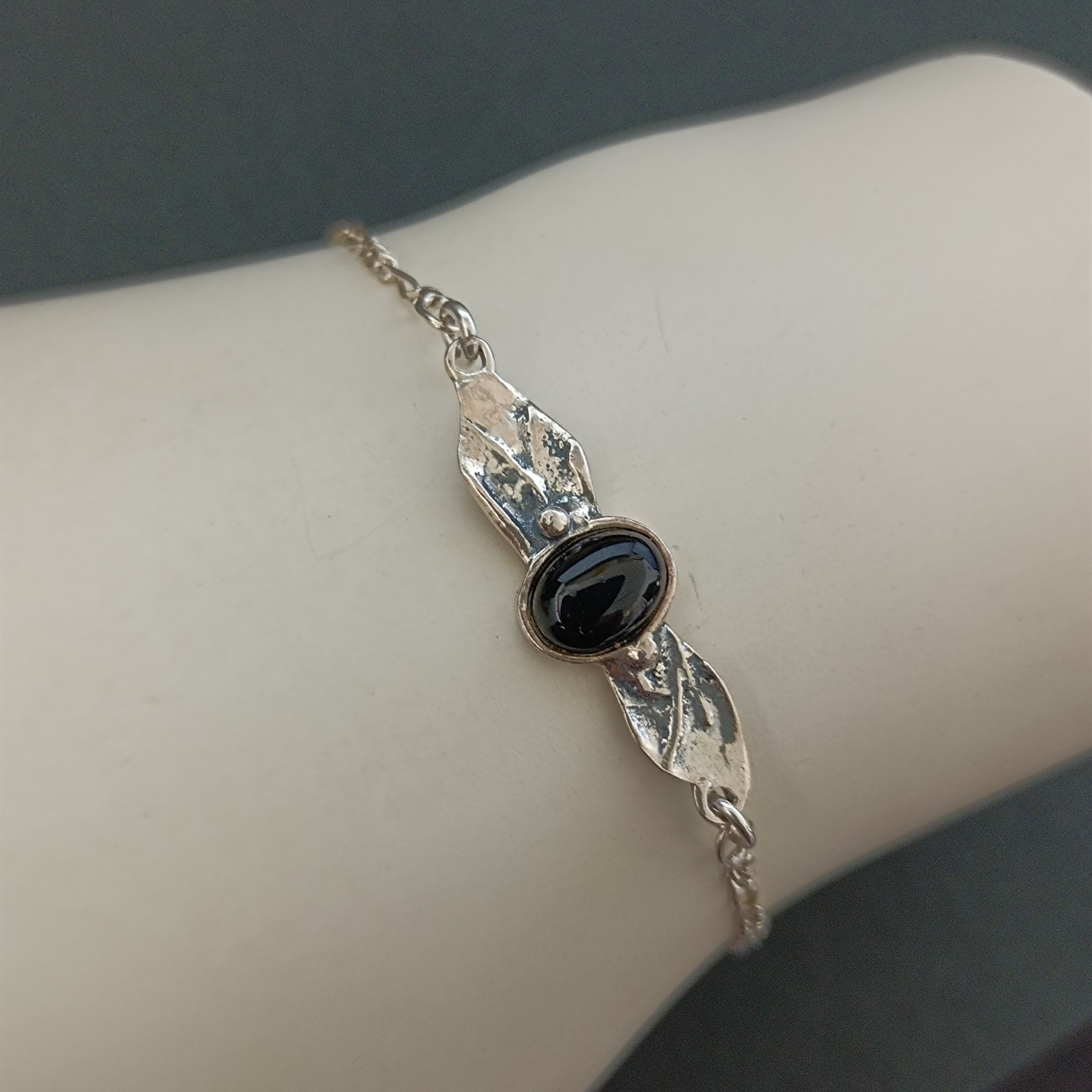 Vintage Sterling Silver Onyx Bracelet Modernist Minimalist Small Wrist Dainty