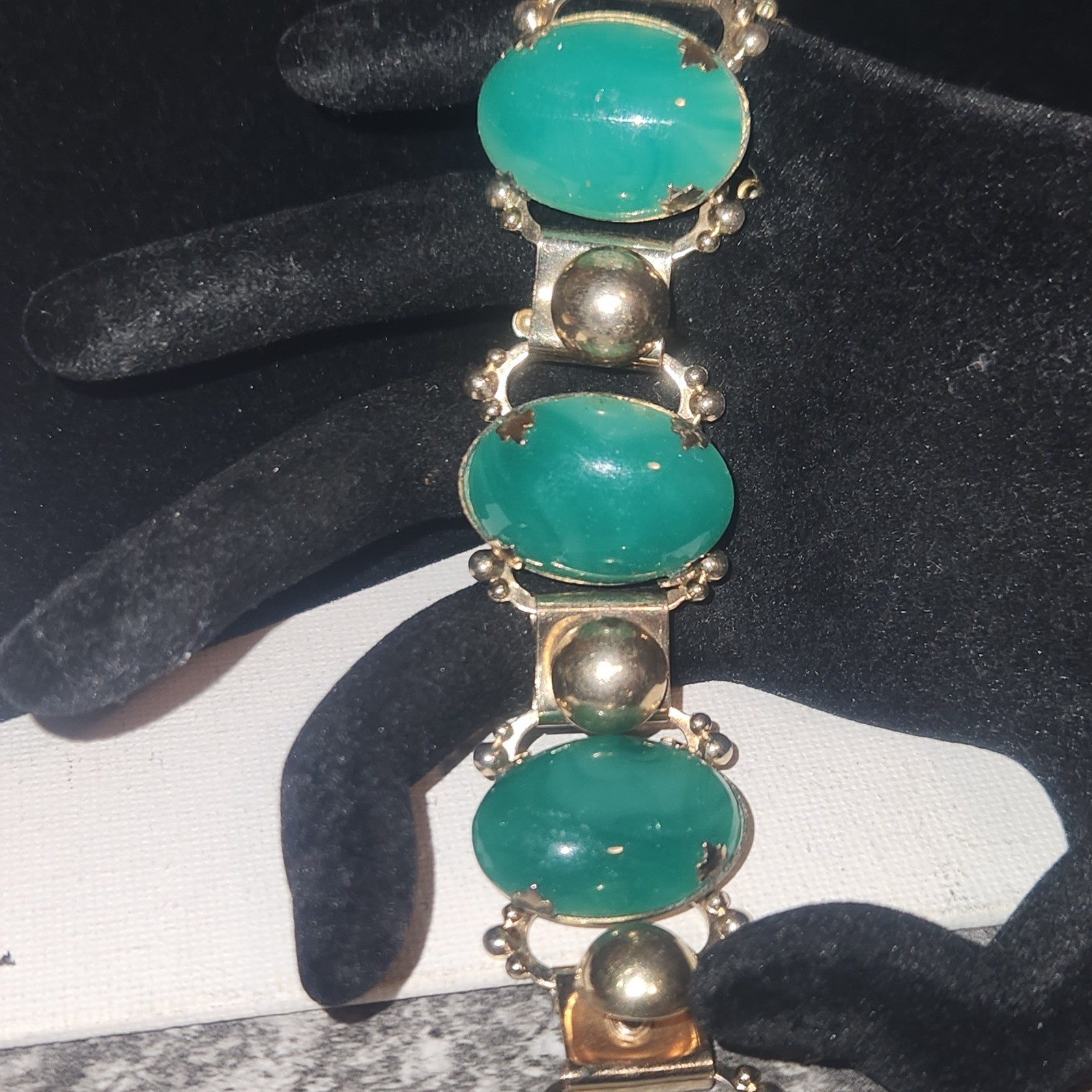 Vintage Gold Tone Green Oval Cabochon Link Statement Bracelet Retro 6 inch