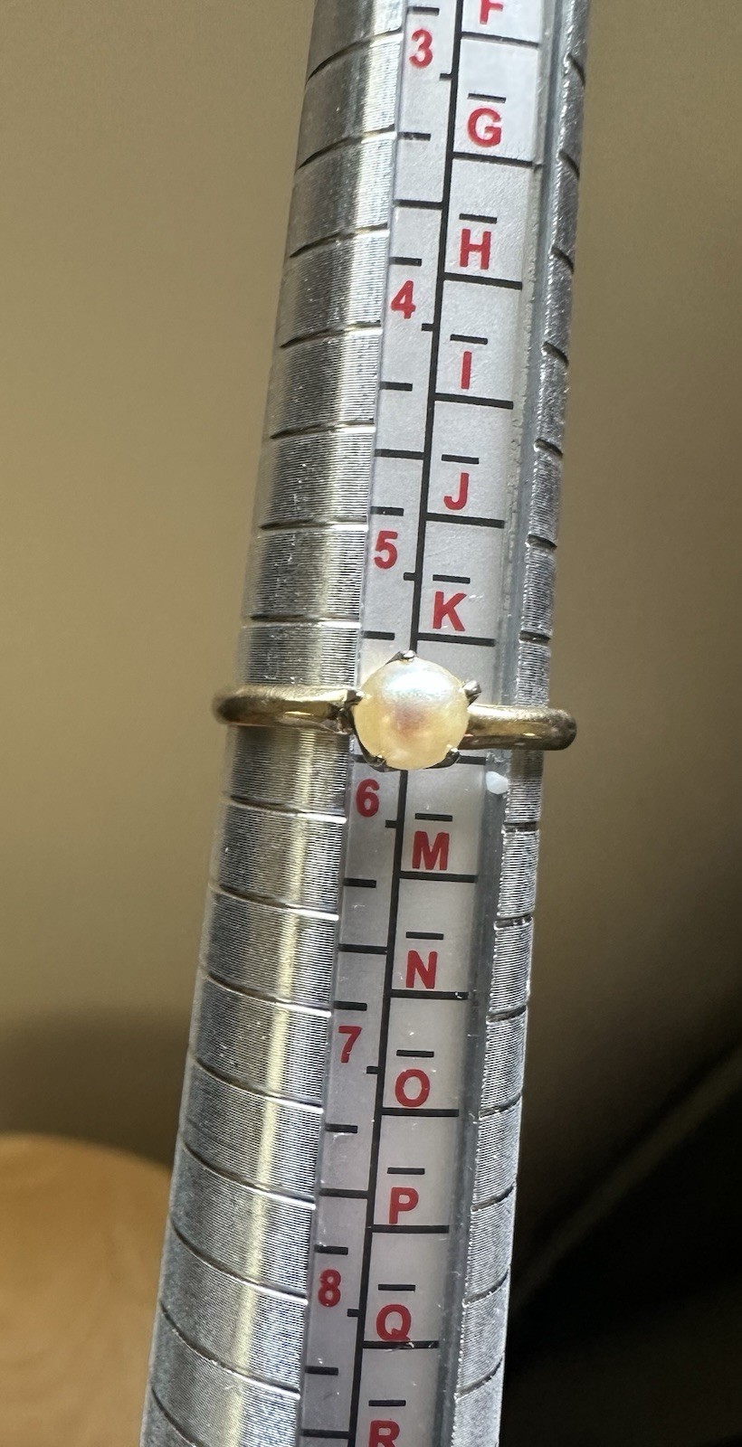 Vintage 18 KT HGE Dainty Pearl Ring 5-3/4