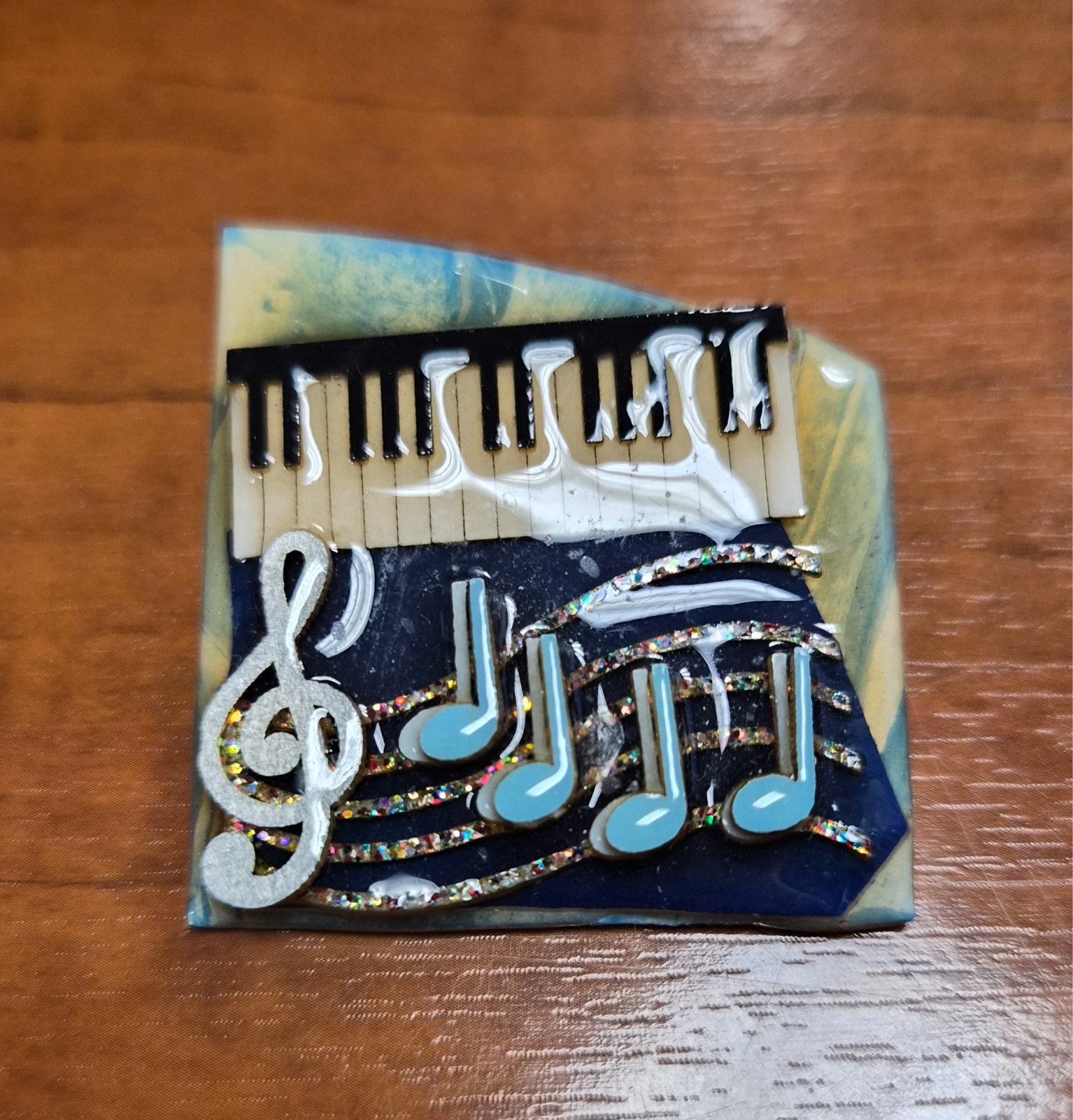 Vintage Music Pins by Lucinda Piano Clef & Blue Eighth Notes Pin / Brooch