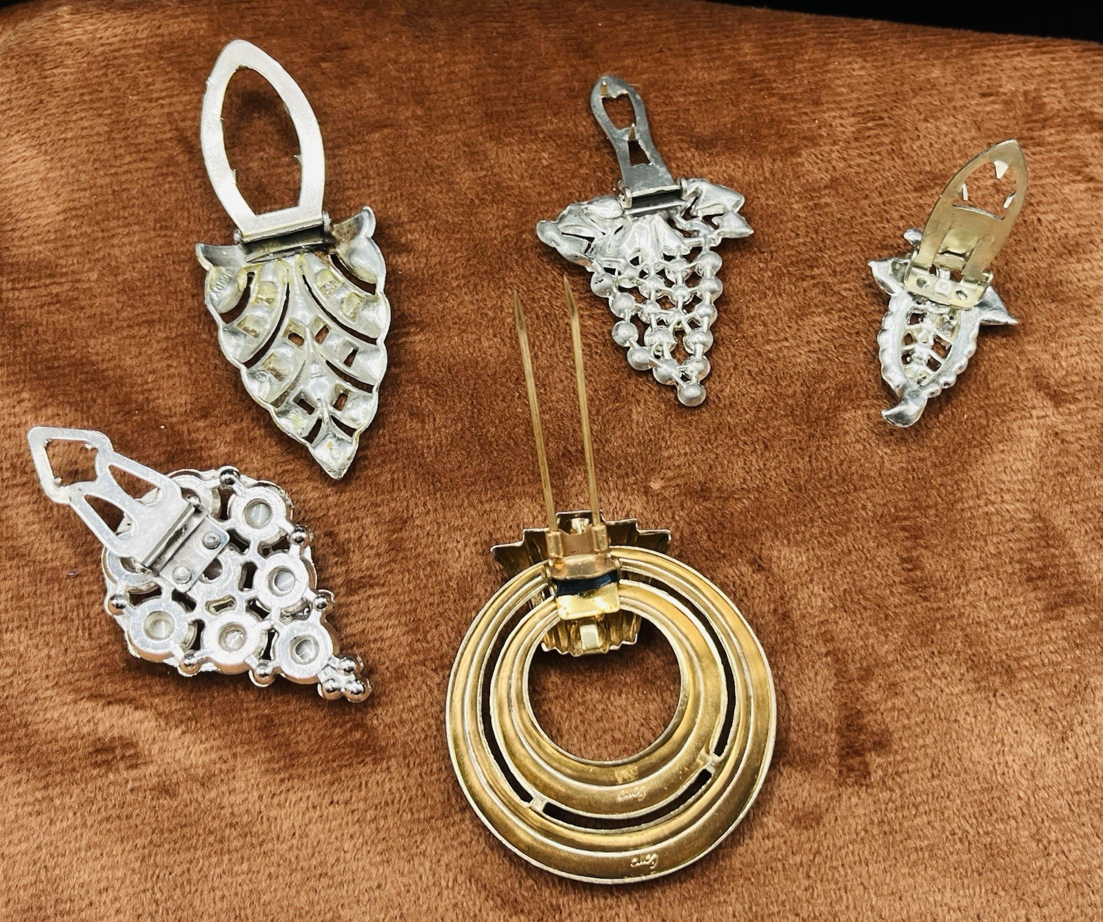 Vintage Coro, Pot Metal, Moon Glow Fur Dress Scarf Clip Lot Resell Wear 5 Pc Lot