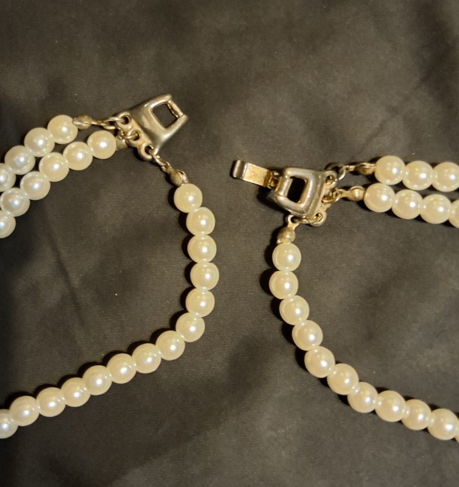 1 Necklace Heart ,Stone – Middle Little Stones Around – 3 Strands Claw Clasp