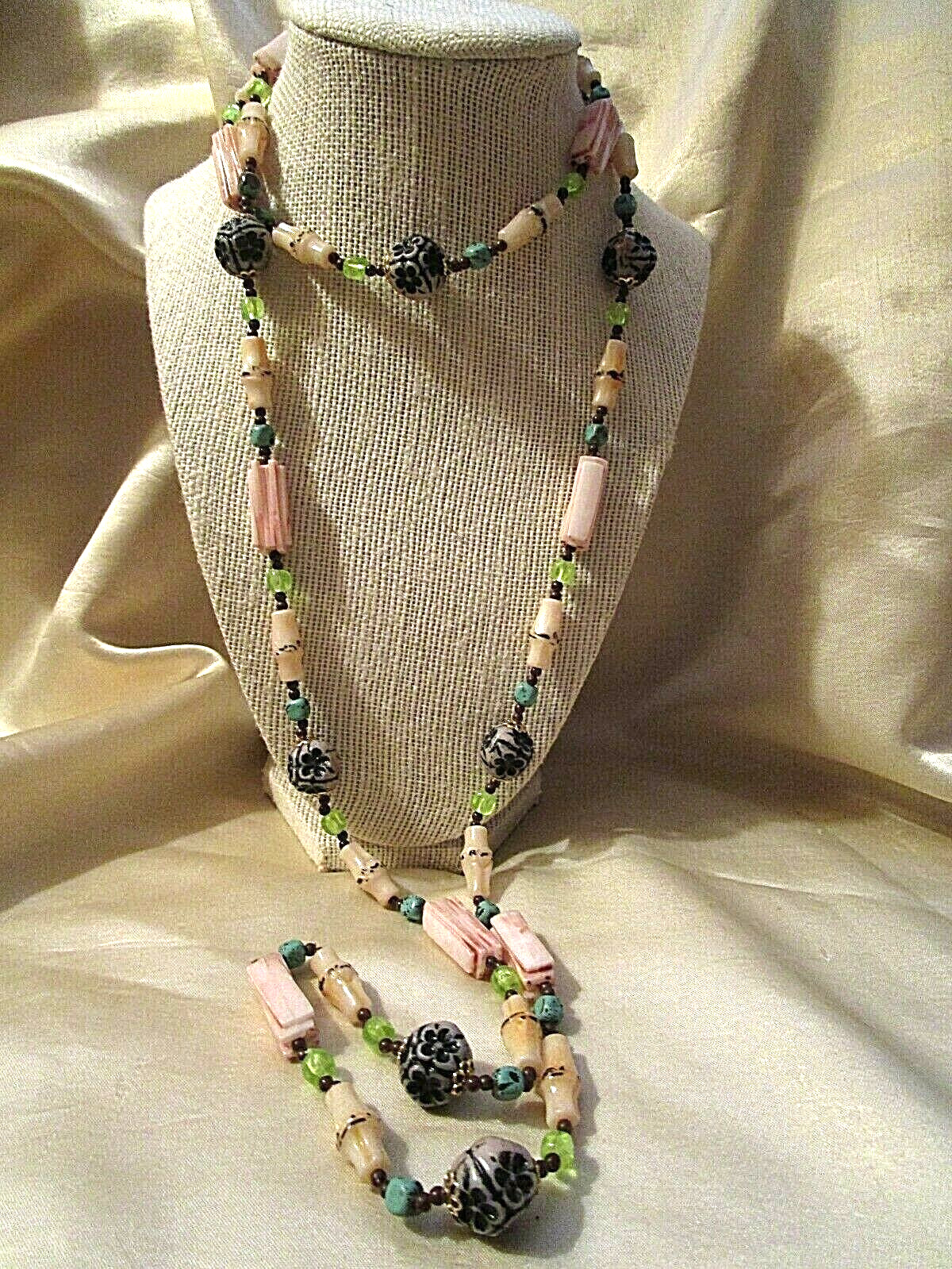 UNIQUE VINTAGE Multi-Bead NECKLACE: PLASTIC TIKI BAMBOO- CERAMIC FLOWER POWER+