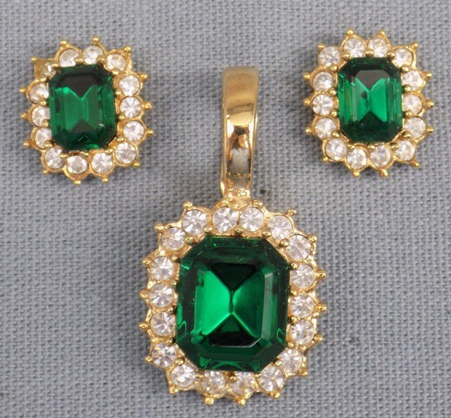 Emerald Green & Clear CZ Roman Signed Pendant & Pierced Earrings Set Rhinestone