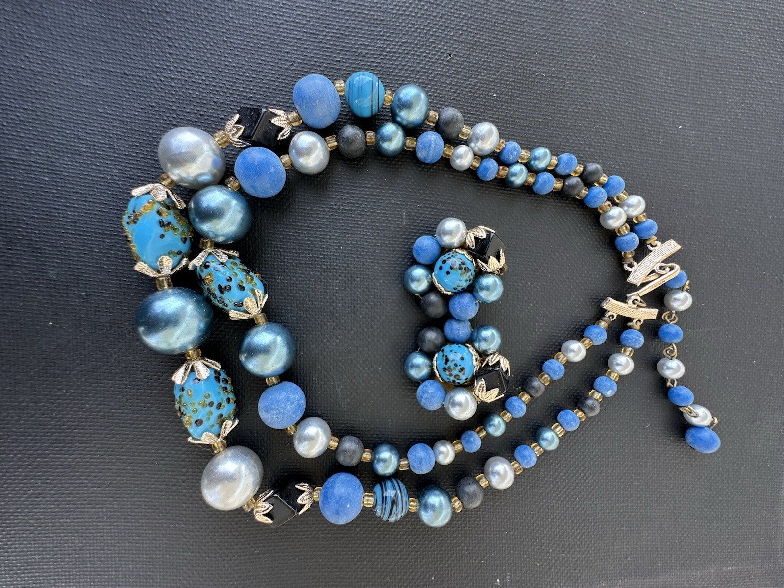 Vintage Japan Beaded Necklace and Clip On Earrings Set -8 inch-16inch