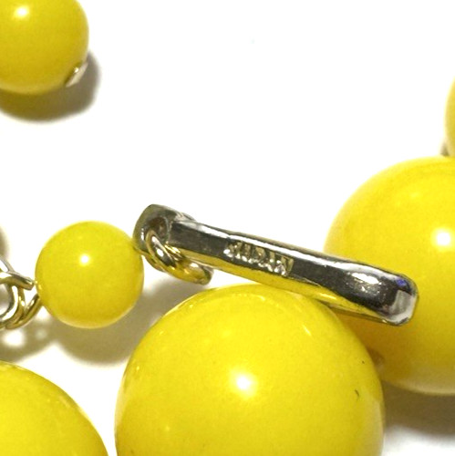 Vintage Jewelry Necklace SIGNED JAPAN Chunky Vibrant Yellow Hand Knot Beaded 14