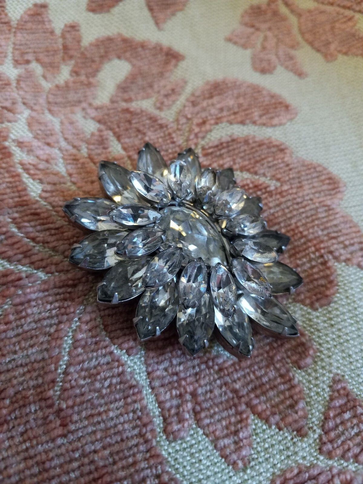 large vintage 1950s pear shaped rhinestone cocktail brooch pin with safety clasp