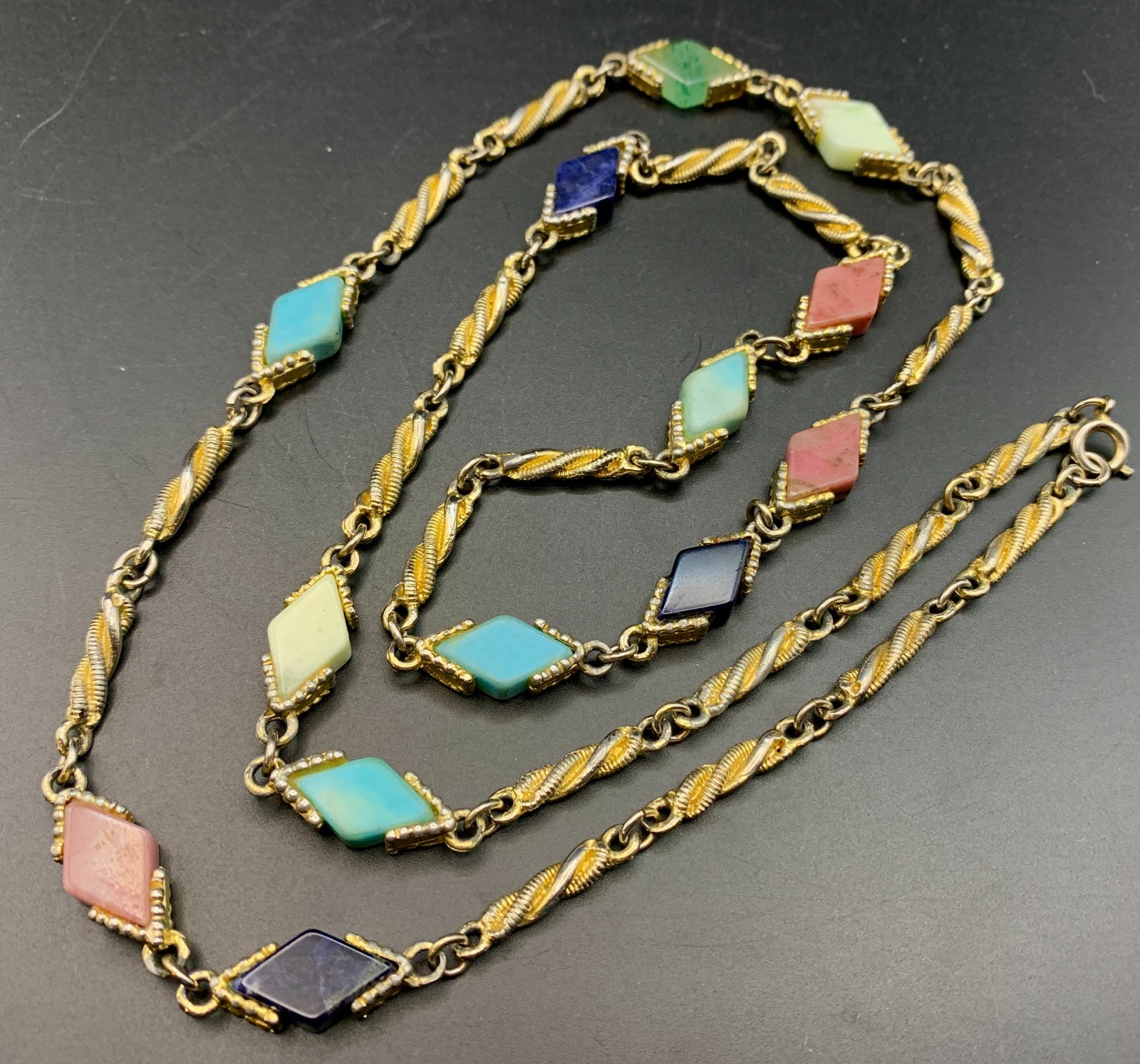 Multi Gemstones Necklace Gold Tone Station Lapis Rhodonite Twisted Bar Link Vtg