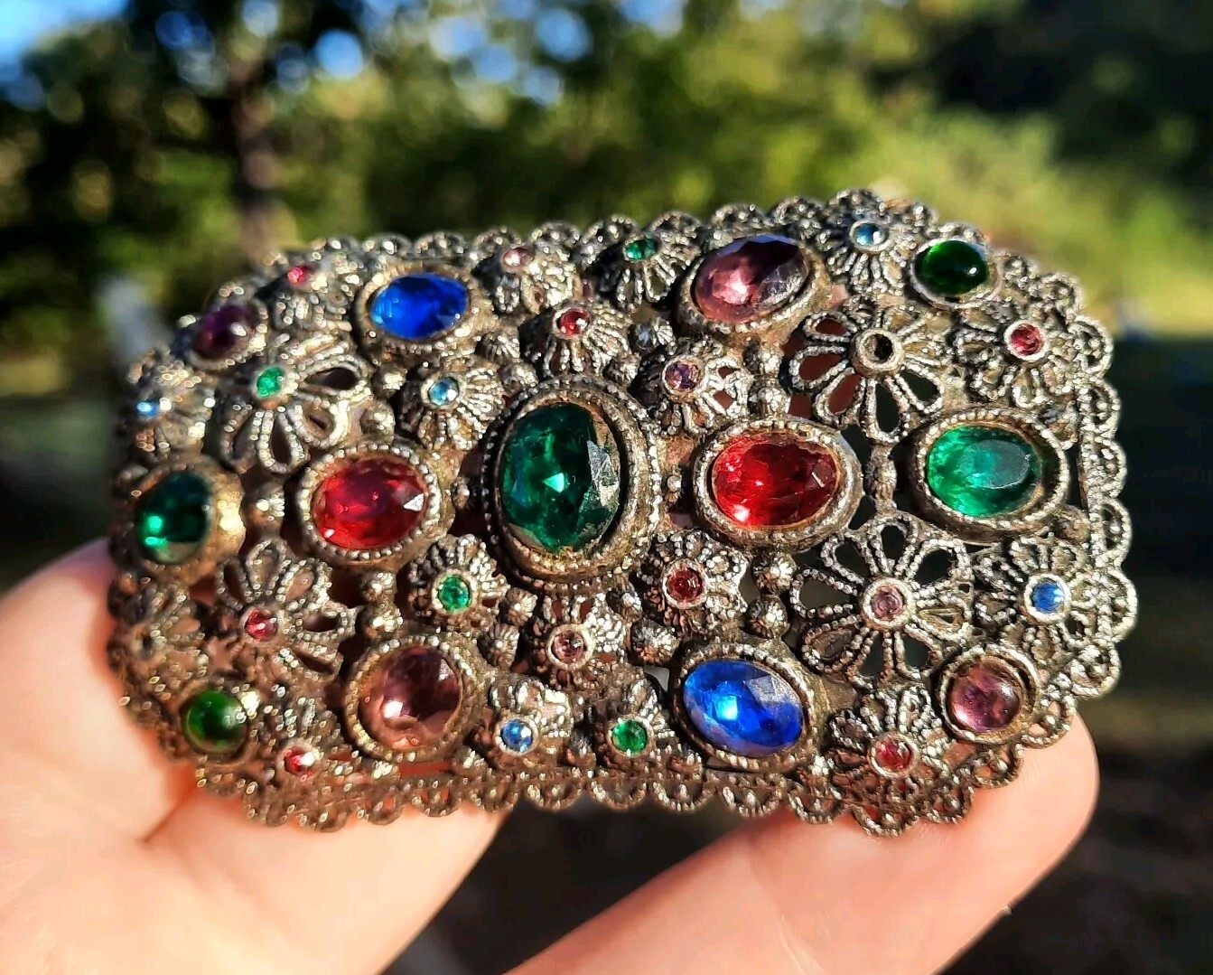 Vtg New England GlassWorks Brooch Filigree Flowers Jewel Colors Faceted READ