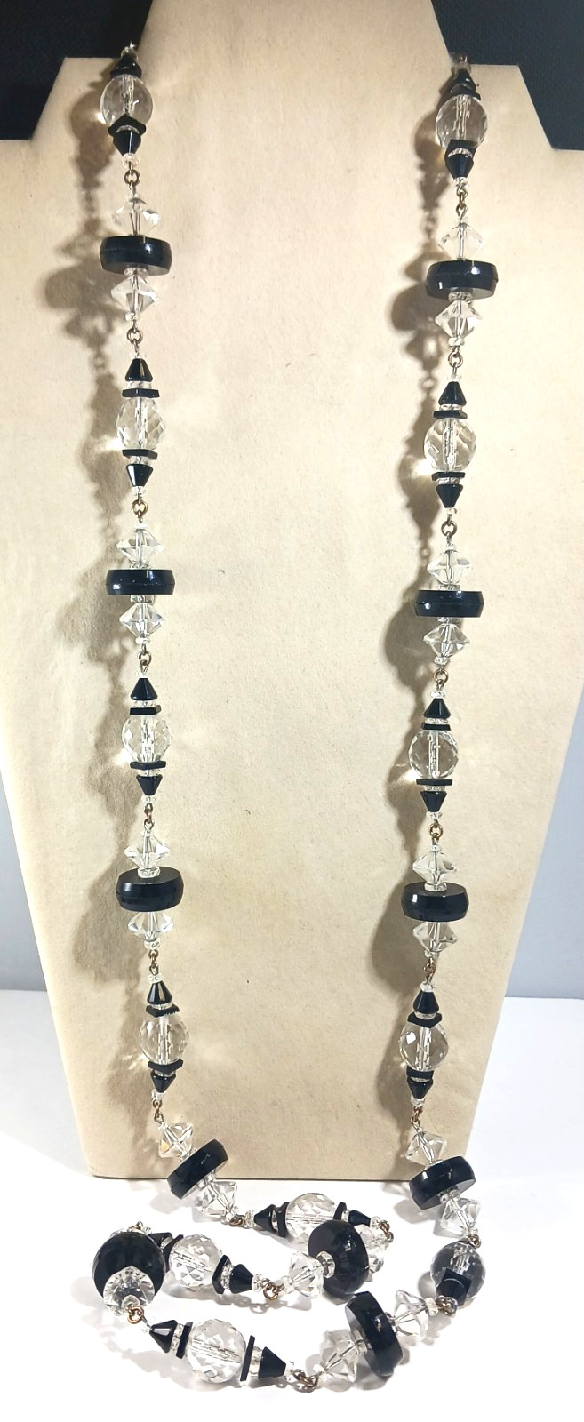 Art Deco Black & Clear Crystal Glass Beaded Necklace ~ 40 Inches