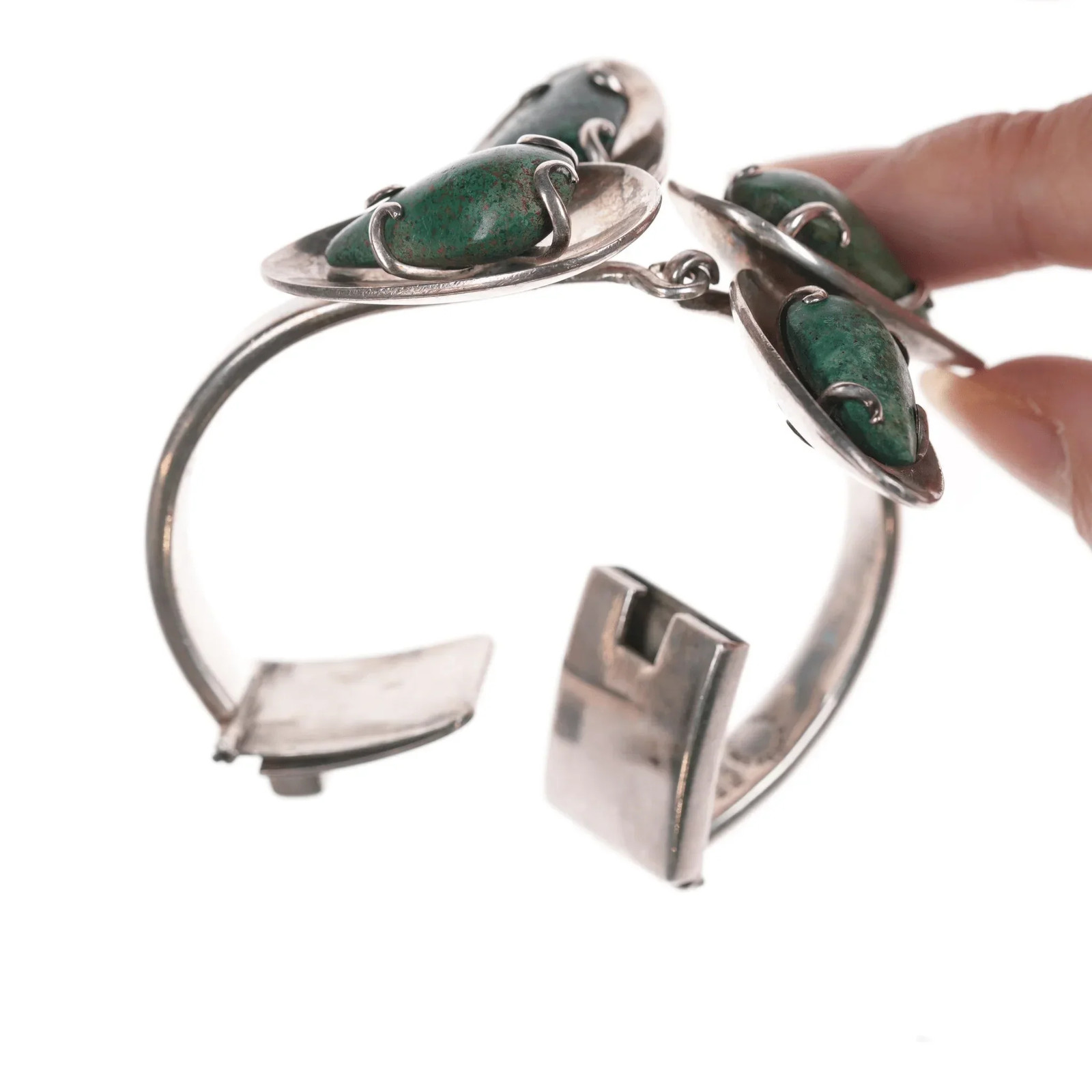 6.25″ Los Castillo sterling silver floraform chysocolla bangle bracelet