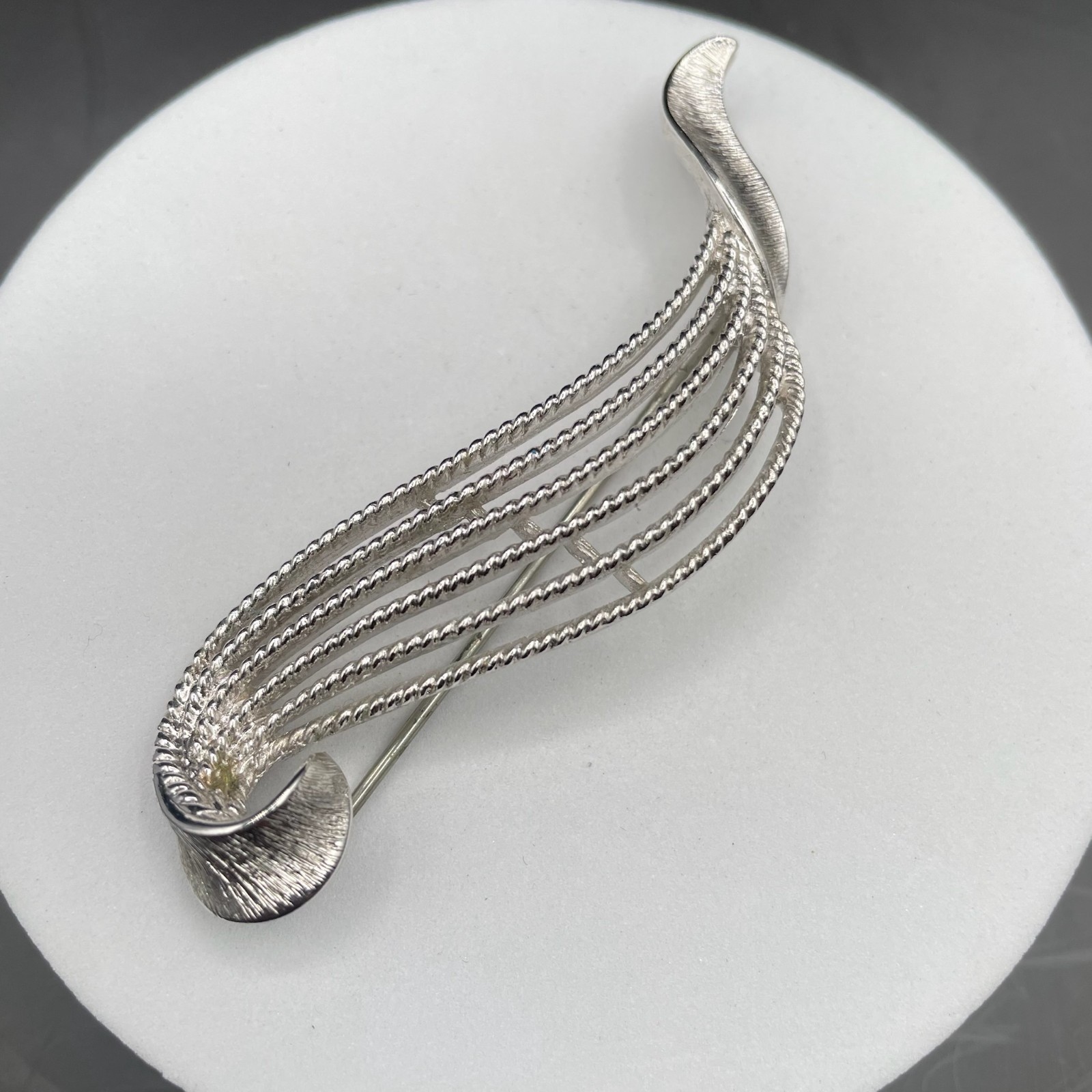 Swirl Brooch Silver Tone Ribbon Textured Layered Vintage Geometric