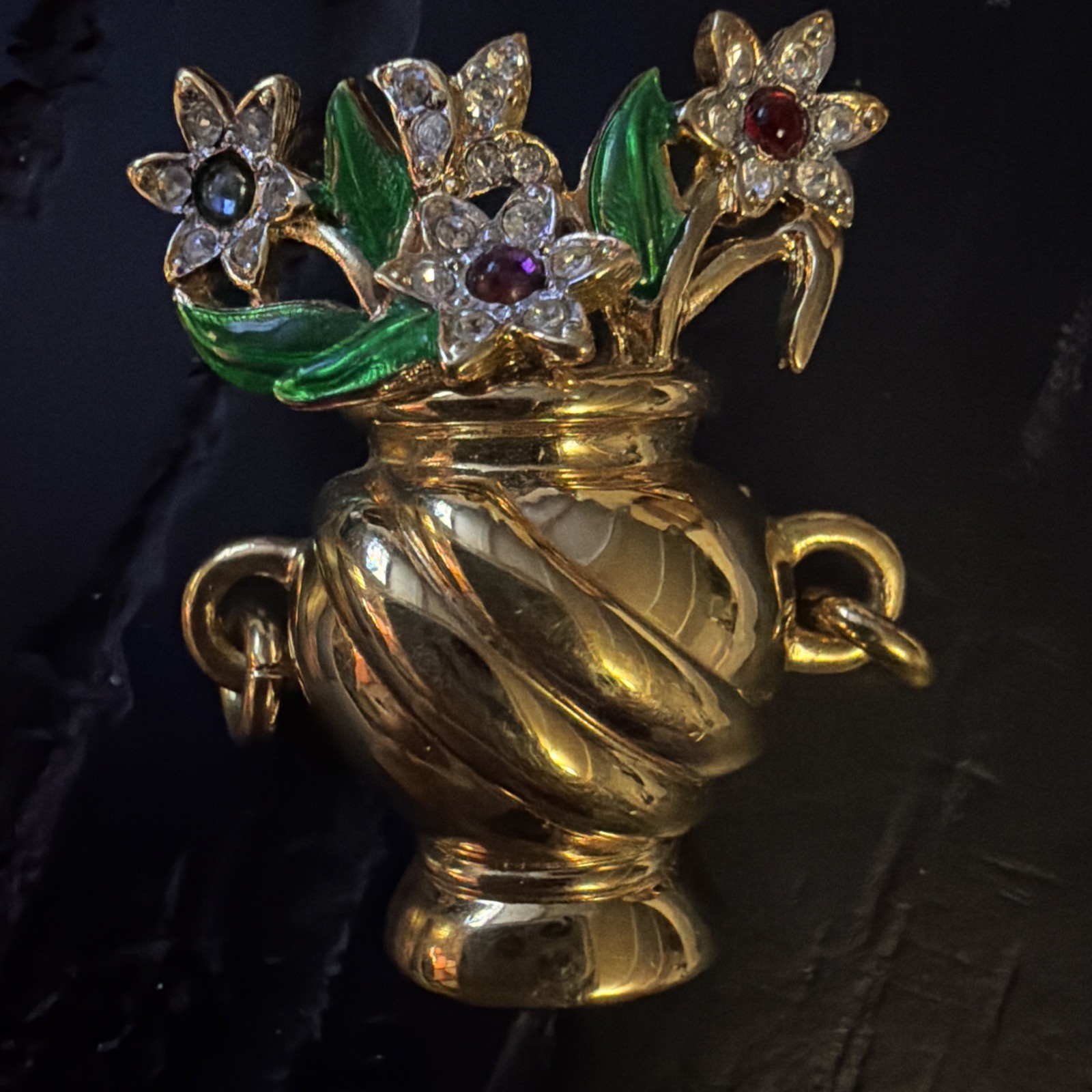 Vintage FLOWER VASE PIN GOLD & GREEN ENAMEL Red, Blue & Purple Cabochon Stones