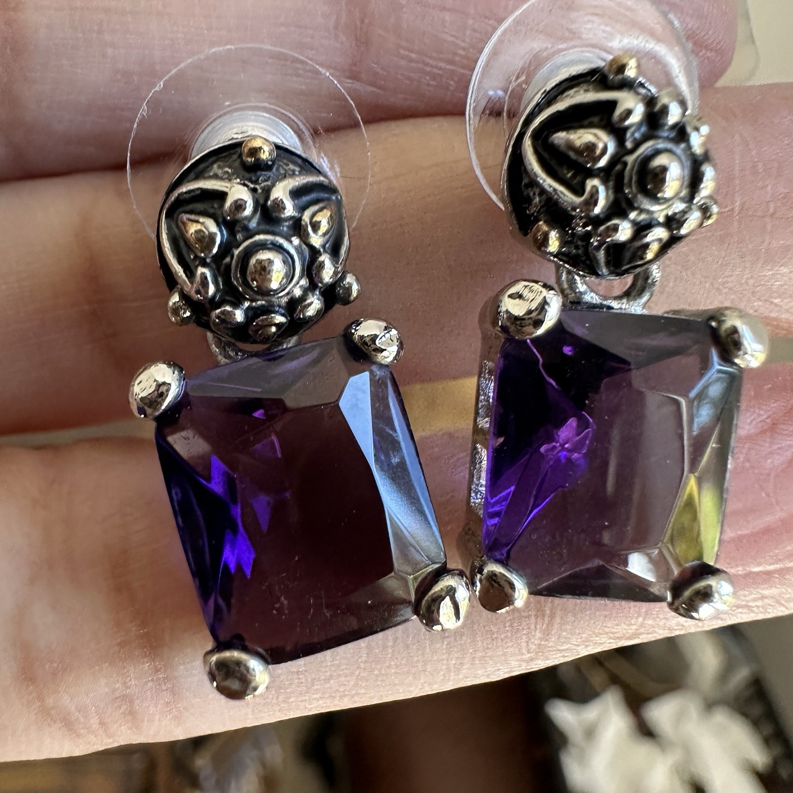 Vintage Pierced Dangle Earrings 1 Inch Purple Amethyst Glass Silver Gold Floral