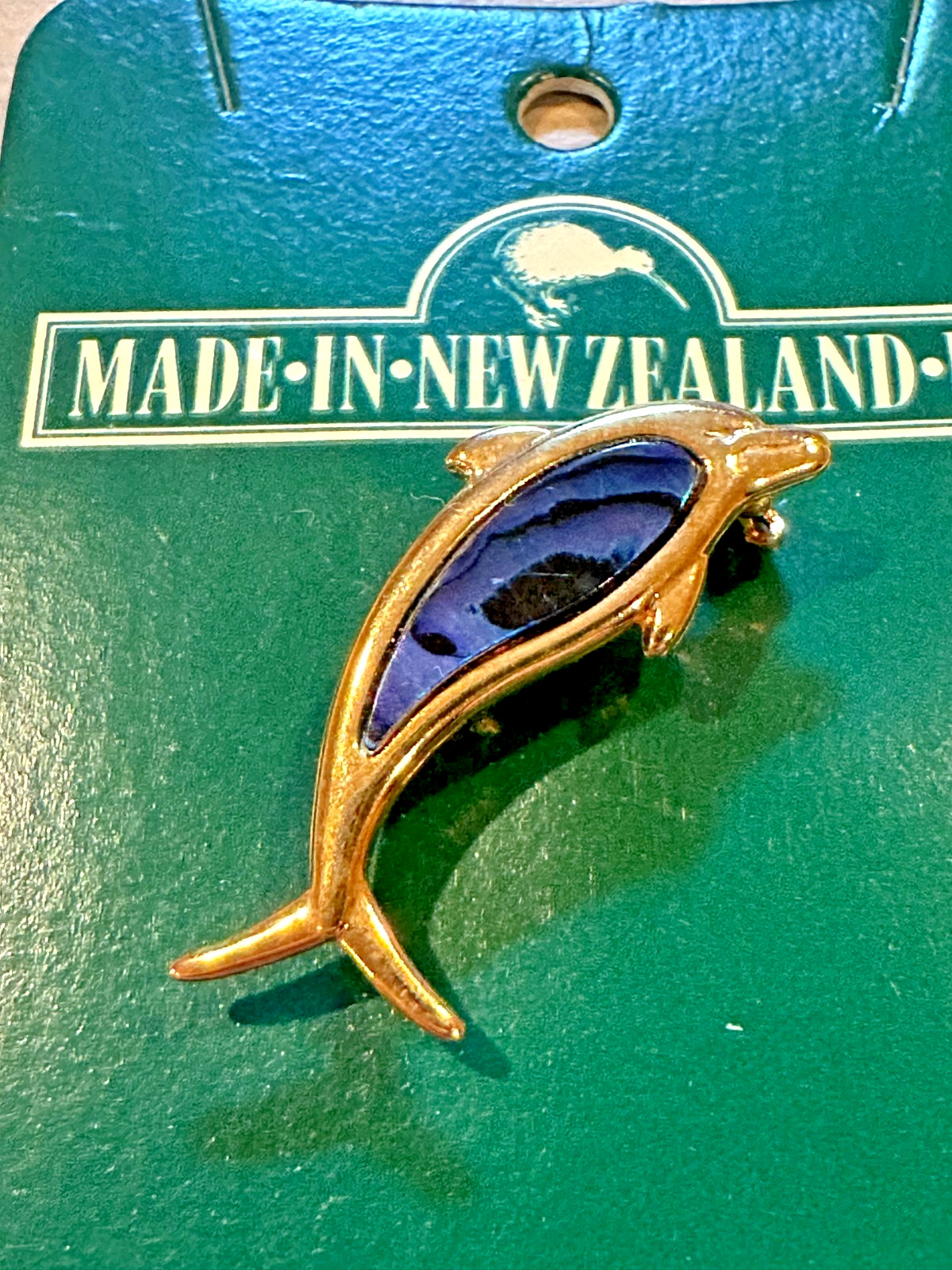 VTG New Zealand Paua Shell Dolphin Brooch Abalone Jewelry