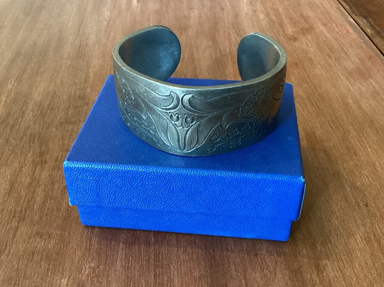 Salisbury Pewter Cuff Bracelet May Birthday Lily of the Valley + Box+Care Inst.