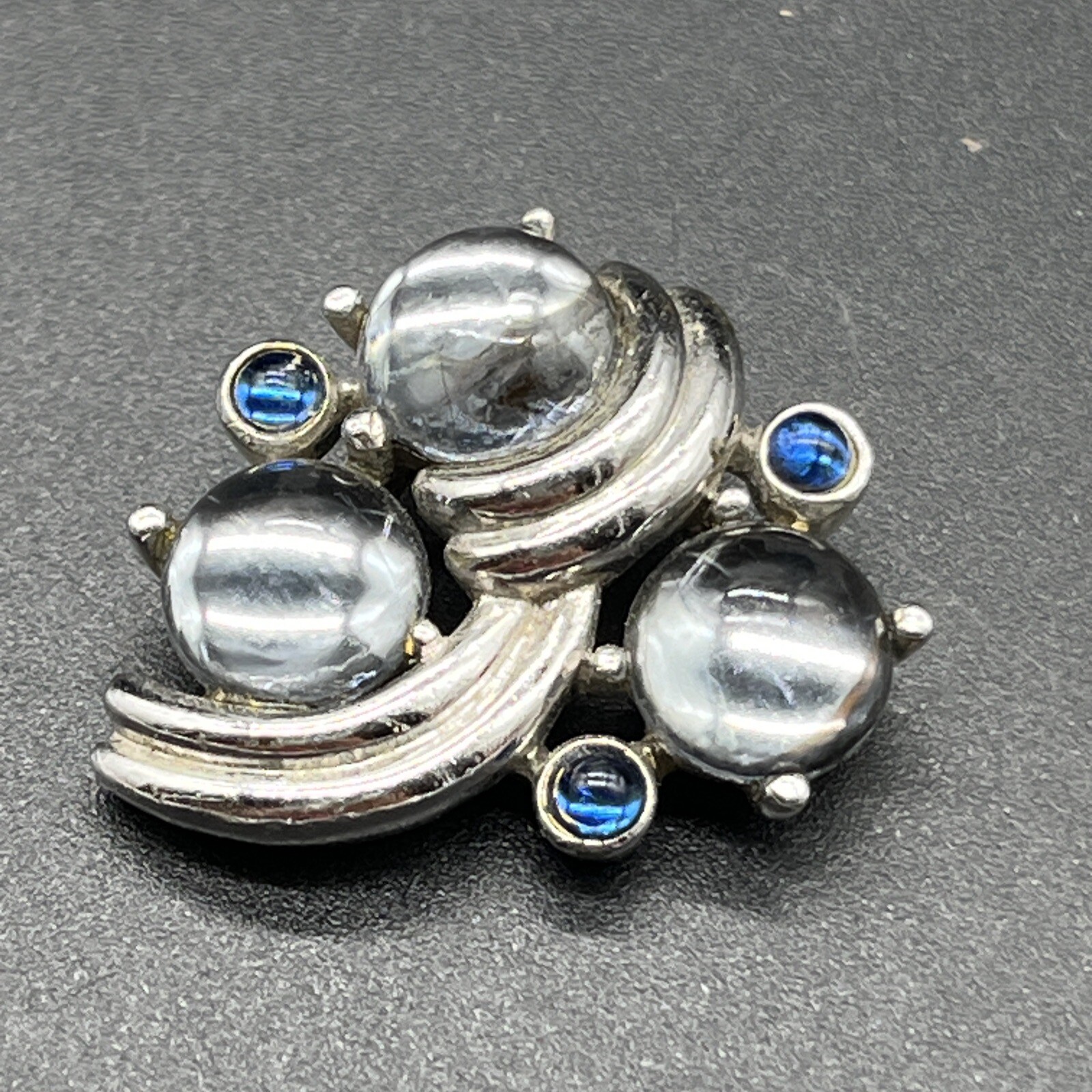 Vintage Gripoix Glass Clear & Blue Cabochon Silver Tone Pendant