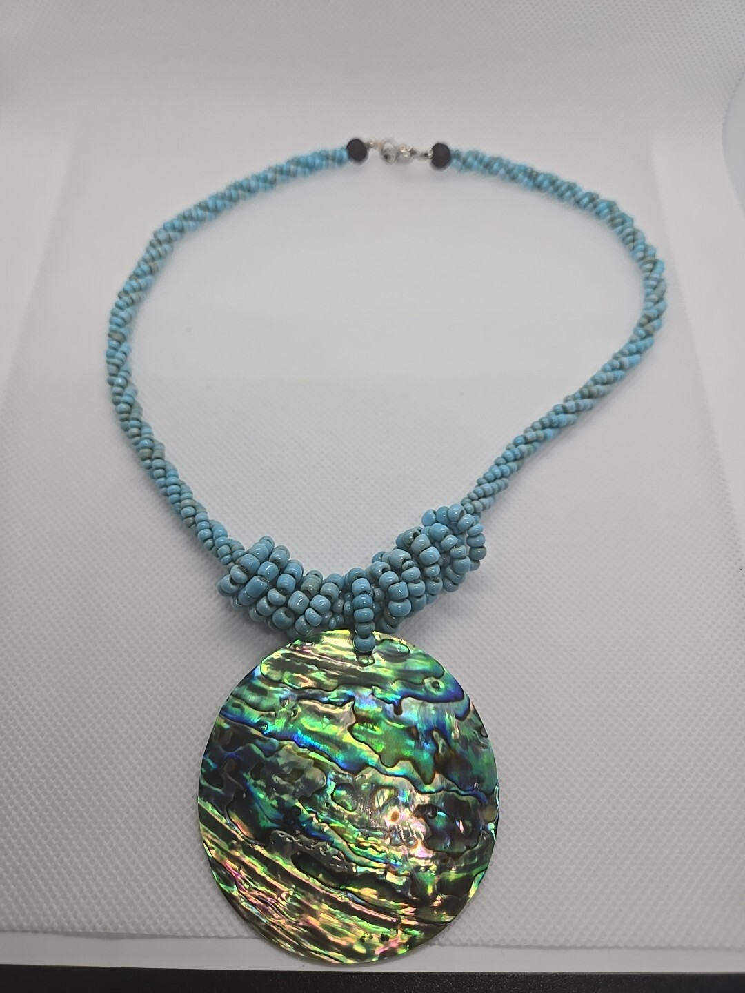 Lee Sands Pāua Abalone Shell Turquoise Blue Bead 17.5″ Necklace Pendant Signed