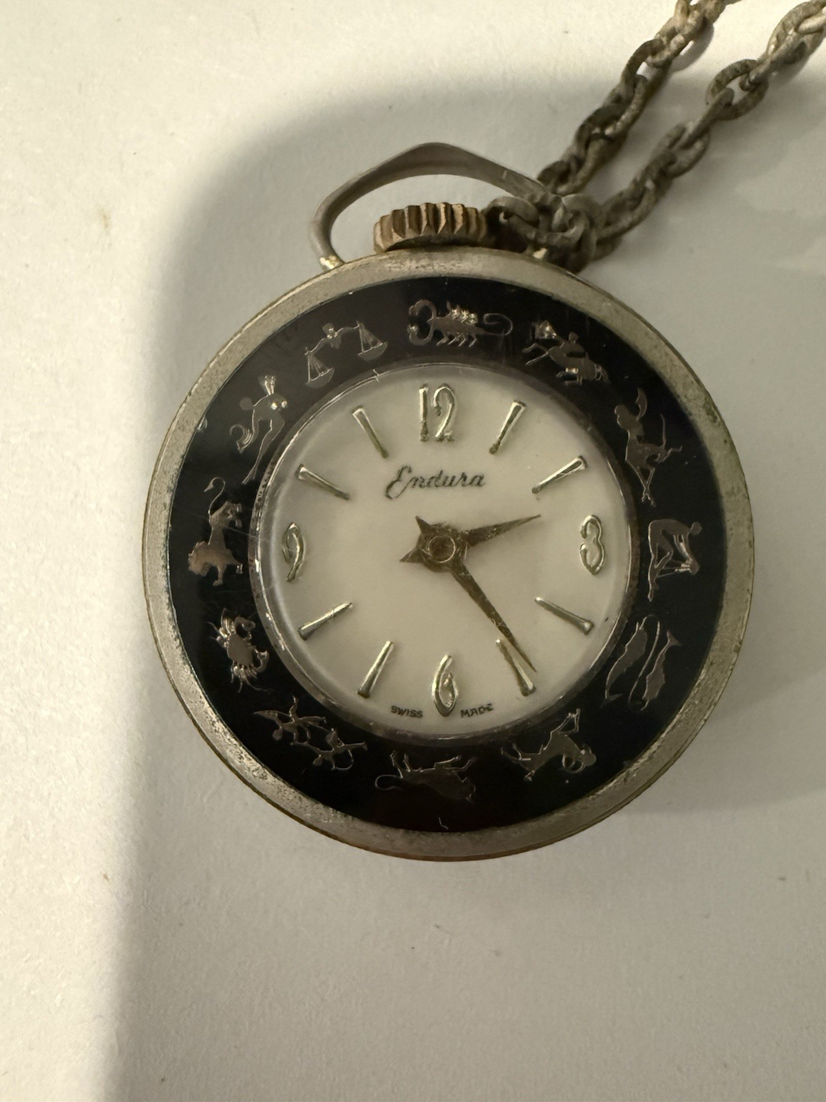vintage Harvester Antimagnetic SWISS WORKING Zodiac watch