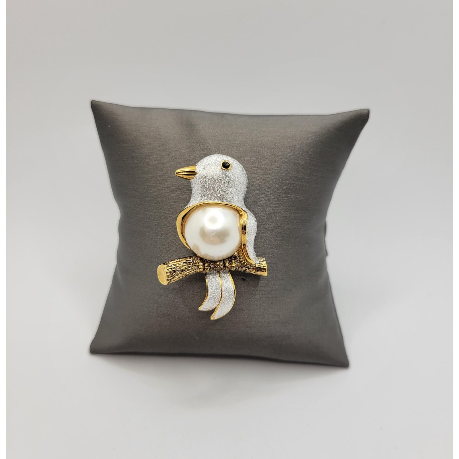Vintage Butler Style Bird Pin Faux Pearl Belly Cabochon Figural 1980s Brooch