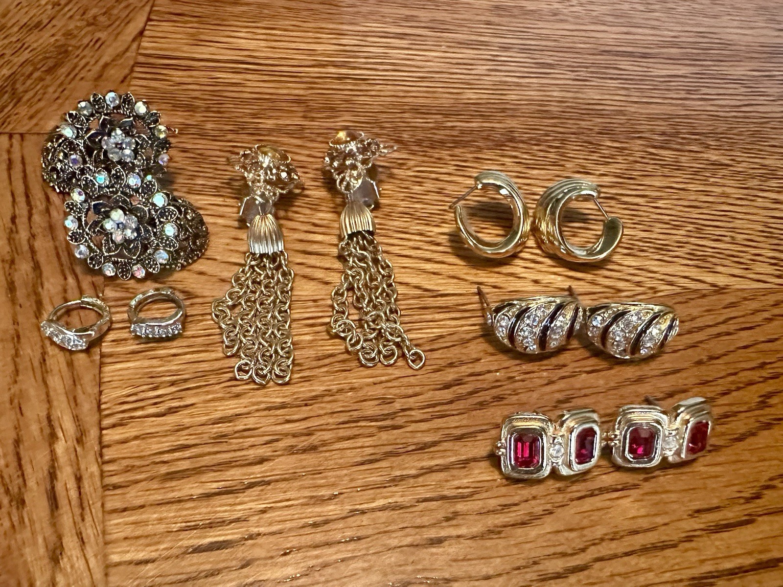 Vintage Lot 6 Pairs Gold Tone Earrings Rhinestones Hoops Dangle Pierced & Clip