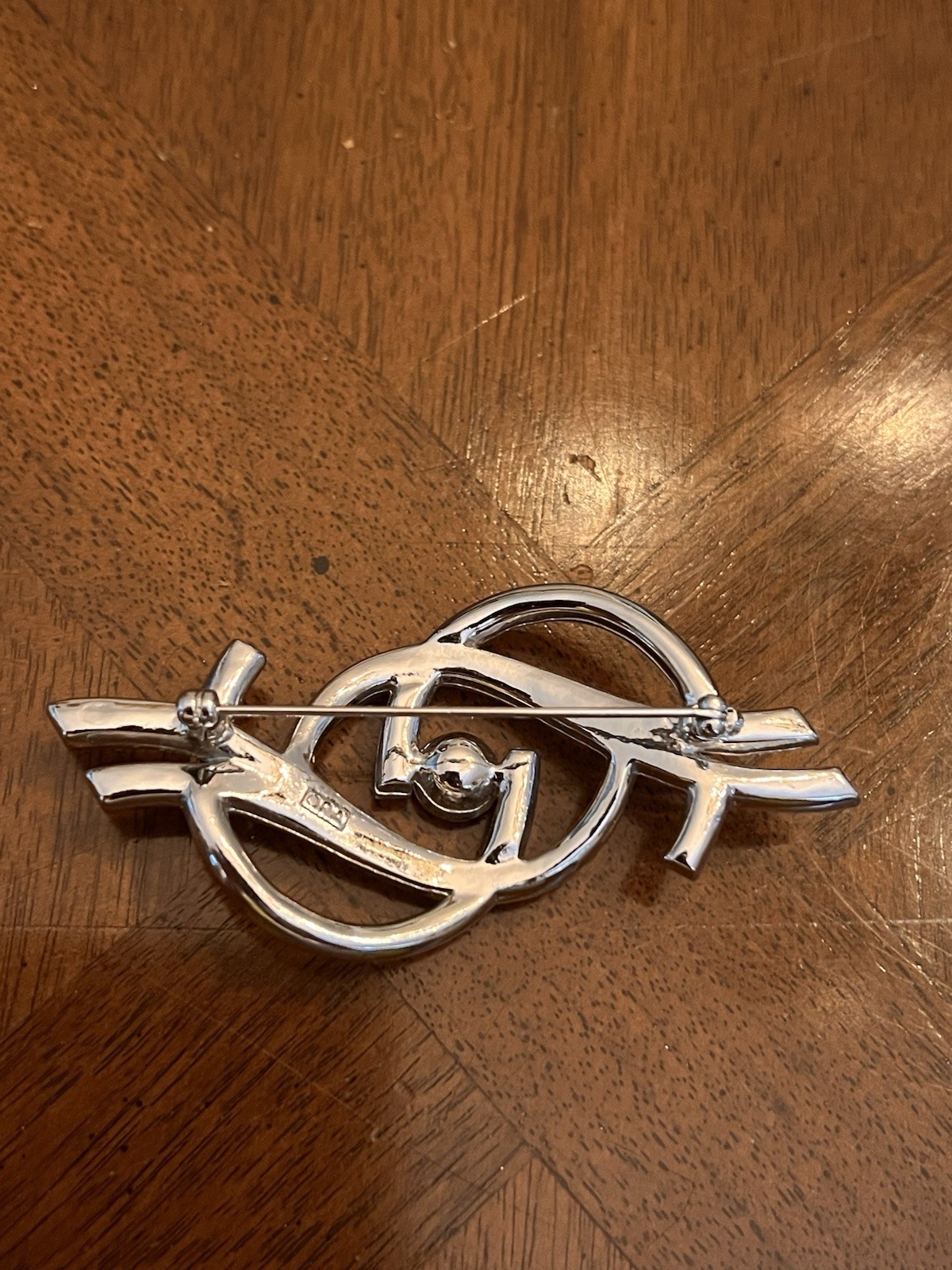 Vintage Ora Rhinestone Abstract Swirl Ribbon Brooch Silver Tone Signed Nice!