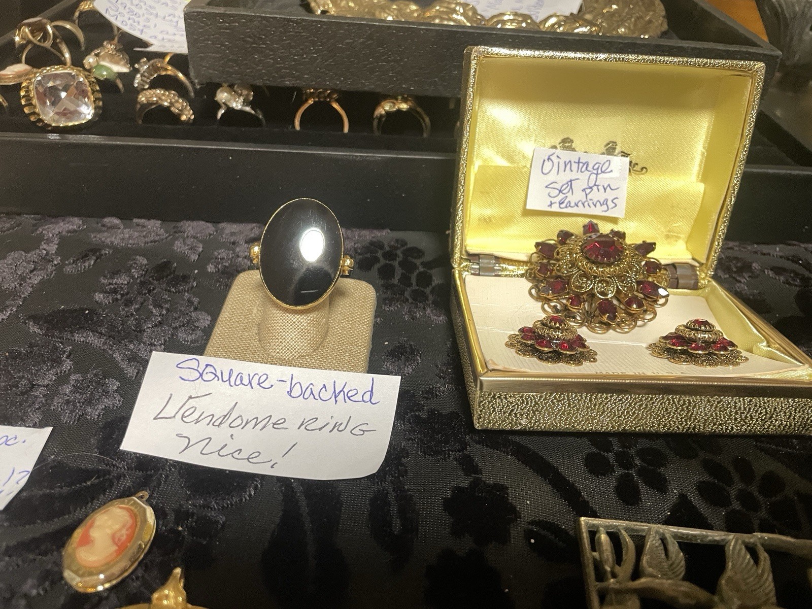 VINTAGE to MCM to MODERN ASSORTED GROUP LOT SOME SIGNED -JEWELRY!! MUST SEE!