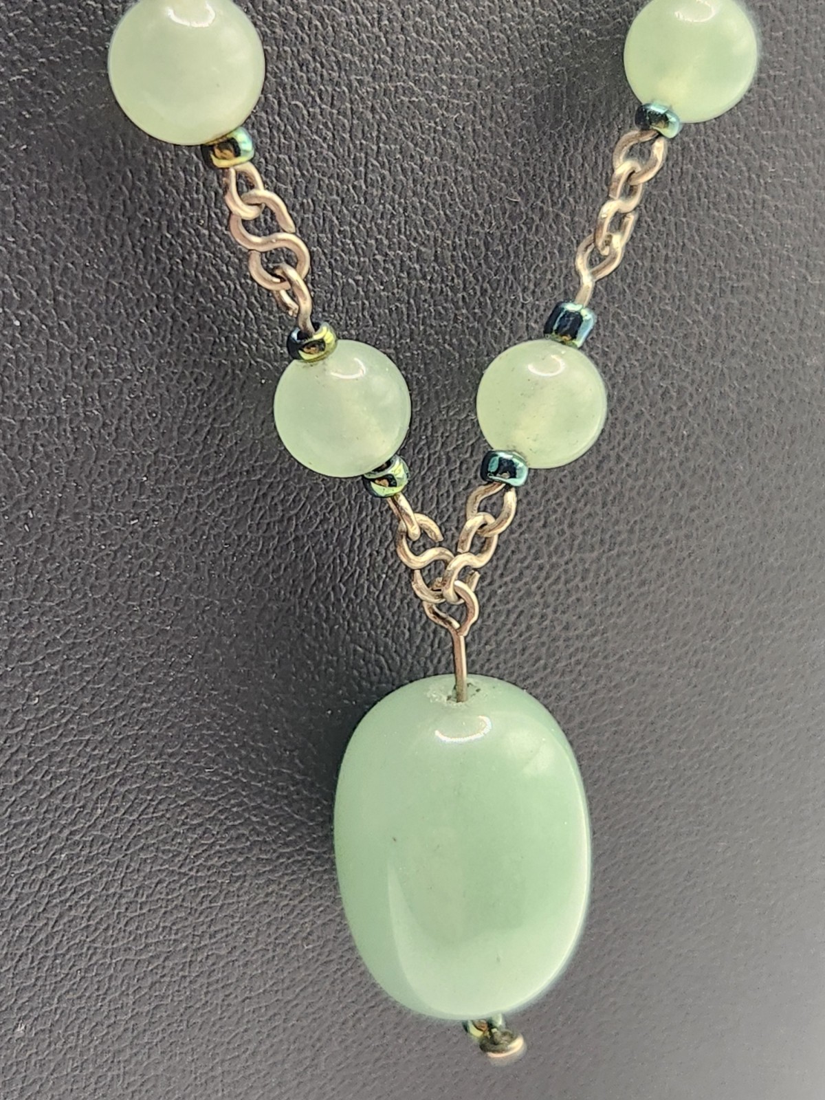Vintage Artisan Green Bead Necklace with Pendant Drop Chain Design