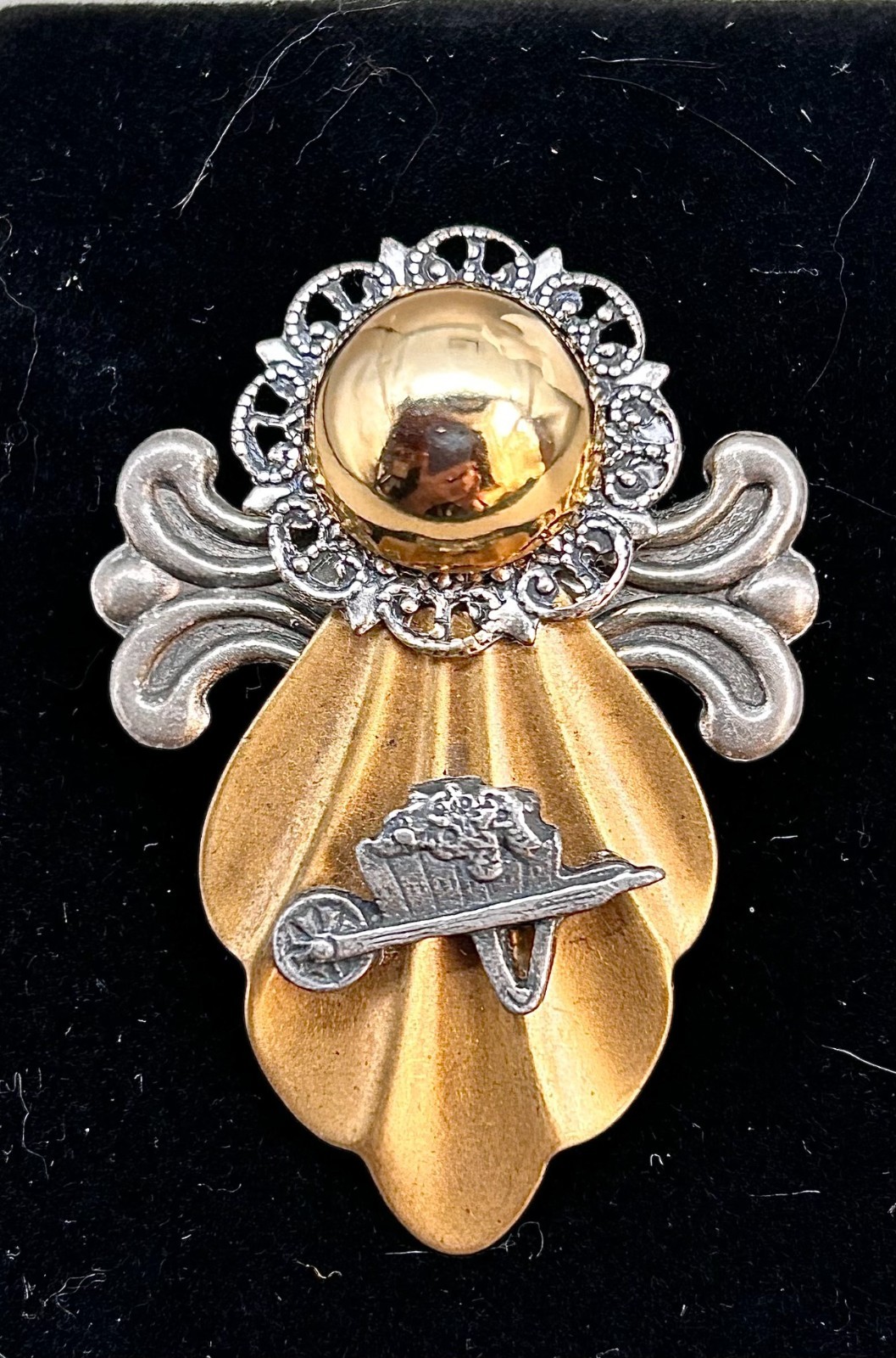 VTG Garden Angel Brooch Pin Gold & Silver Tone Wheelbarrow Charm Gardener GIFT