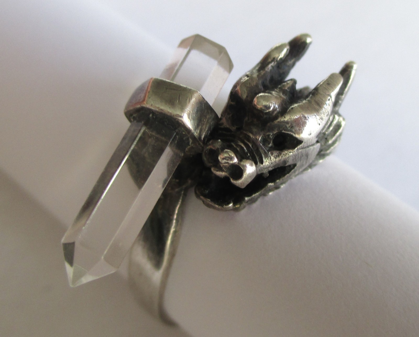 Sz 9.5 VINTAGE STERLING SILVER CLEAR QUARTZ ROCK CRYSTAL WAND DRAGON RING