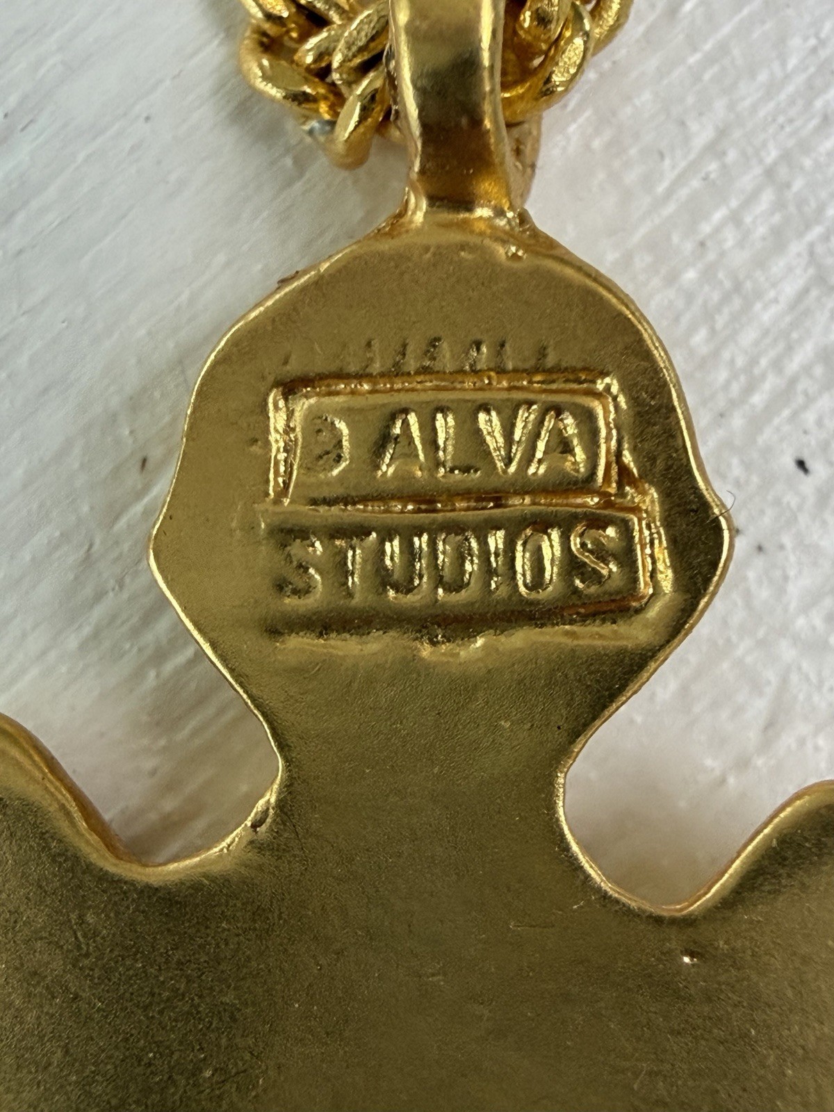 Vintage Alva Museum Replica Gold Cross Pendant Necklace w/ Blue Stone & Box VTG