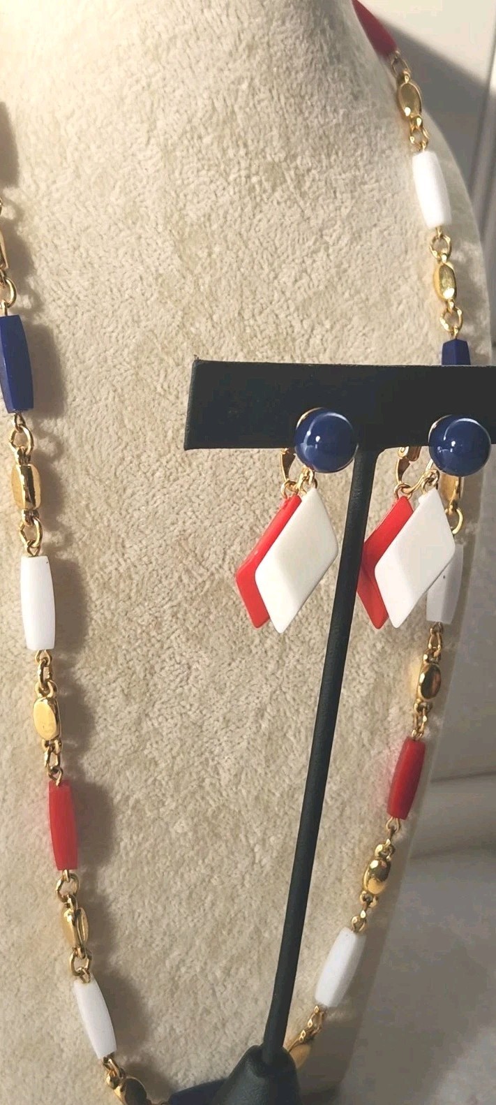 Trifari Necklace Clip On Earrings gold-tone Red, White & Blue Plastic Beads