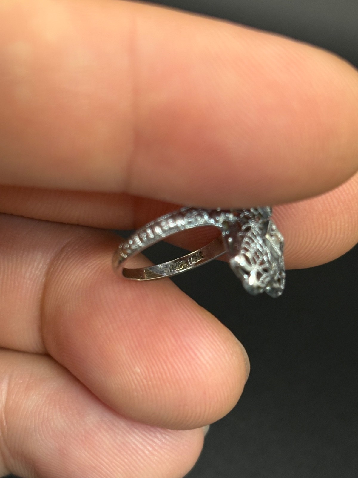 Vintage Filigree Art Deco Ring A&S 14K white gold size 3.5