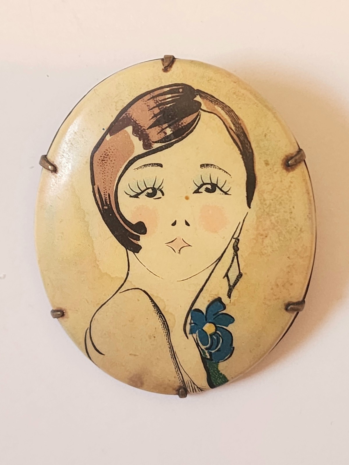 Vintage Art Deco Celluloid Brown Haired Flapper 1920s Portrait Brooch C Clasp