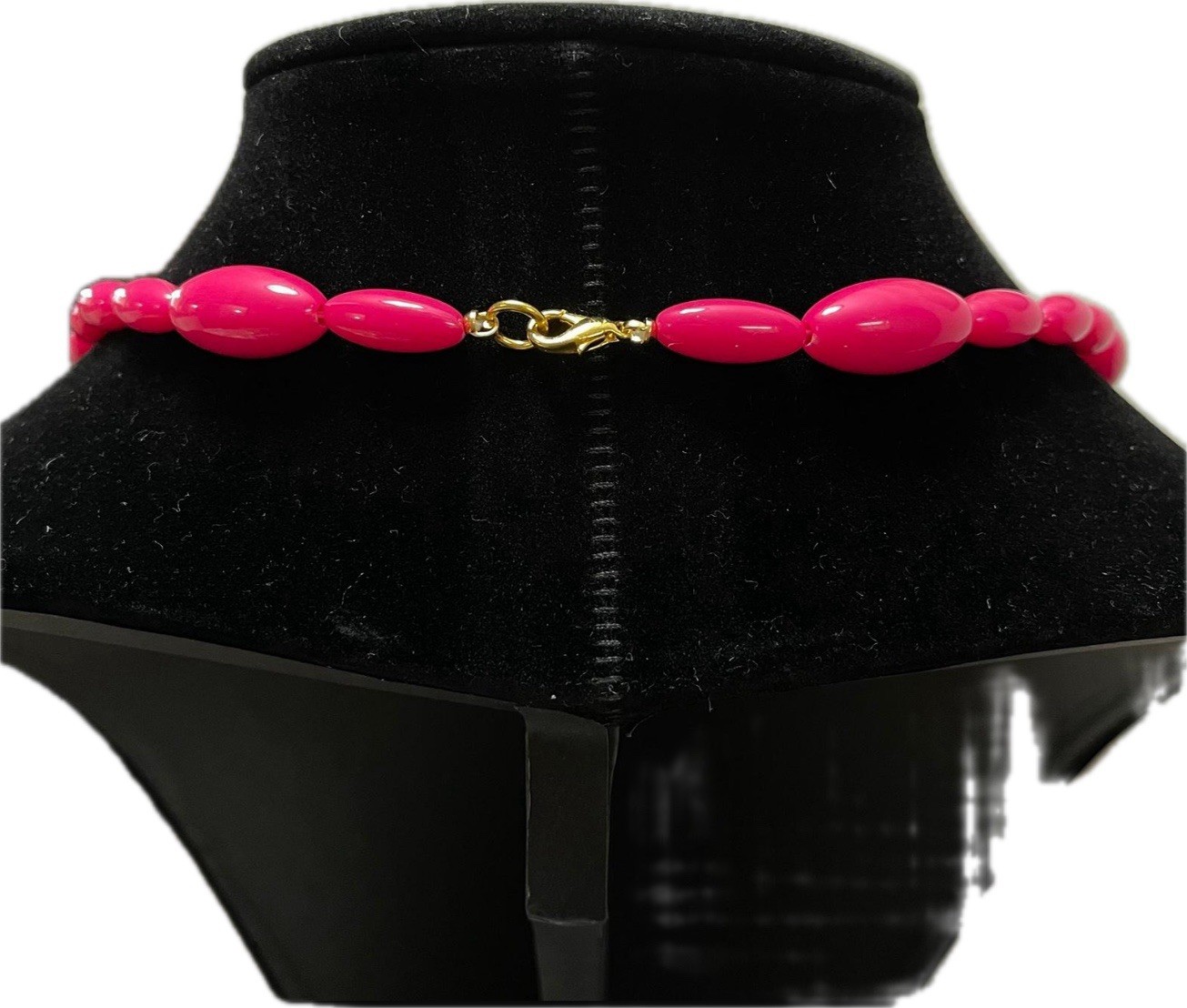 VTG Monet Fuchsia Pink Beaded Necklace Graduated Oval New With Tag NWT Retro 80s