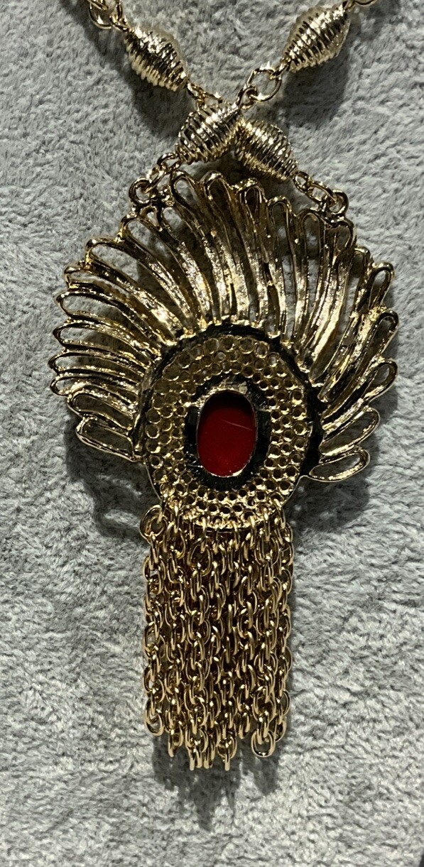 Vintage 1970’s Gold Tone Chunky 21” Statement Necklace