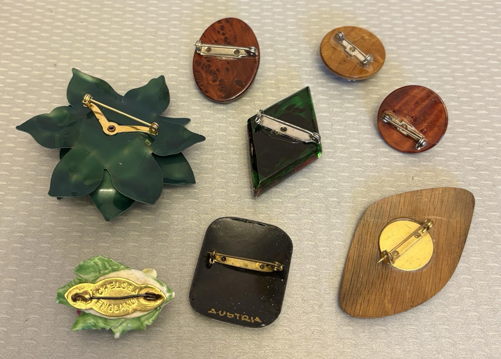 Vintage Flower Pin Brooch Lot Enamel Austria England Wood Lucite Mod Roses 8P